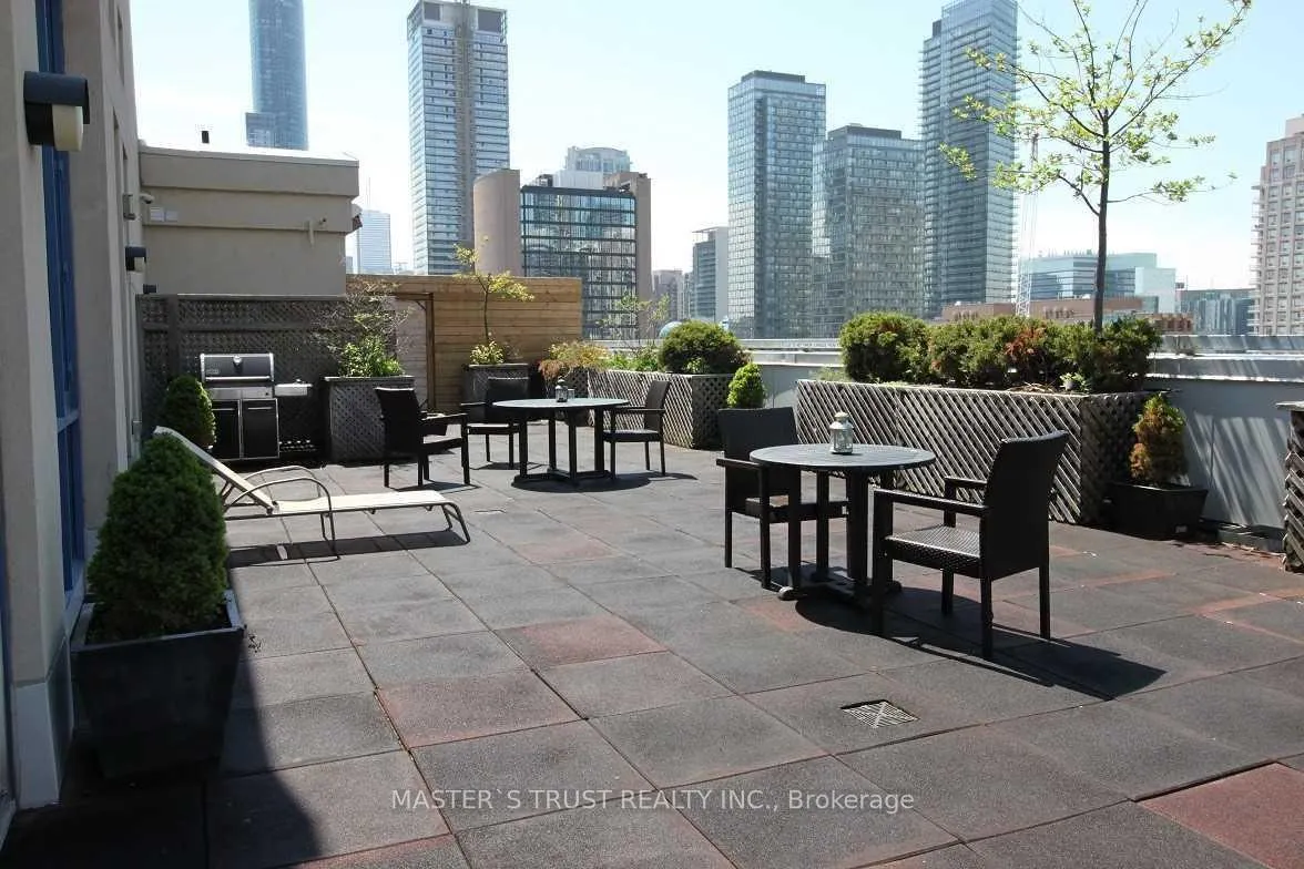 Photo 11 of Unit 1001, 8 Wellesley Street E, Toronto, Church-Yonge Corridor — HOMEH