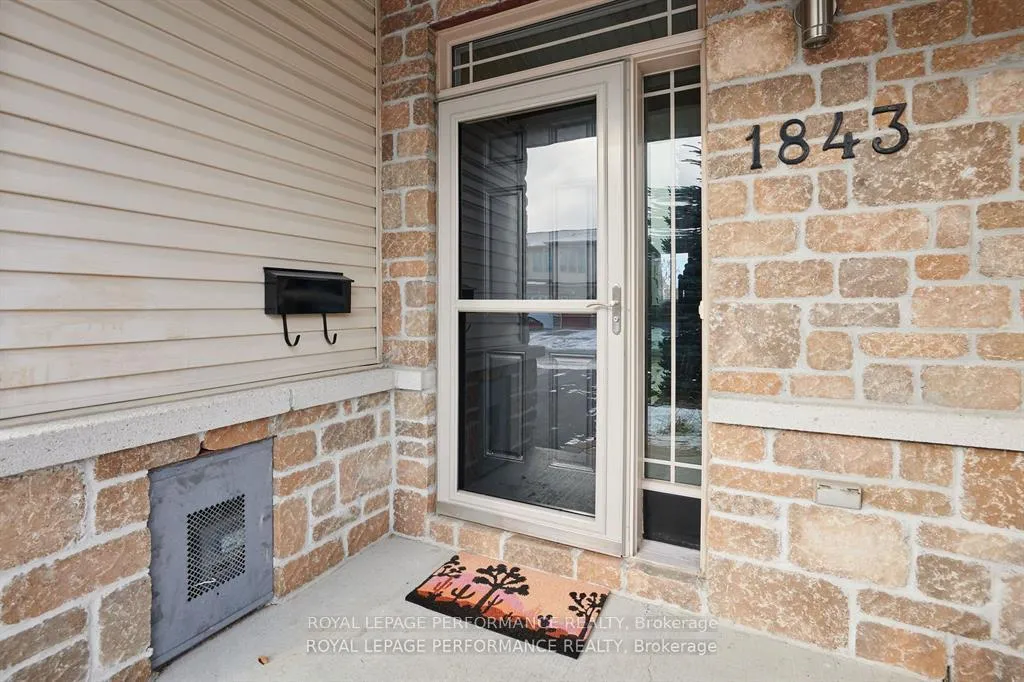Photo 3 of 1843 Arrowgrass Way, Ottawa, Notting Hill/Summerside — HOMEH