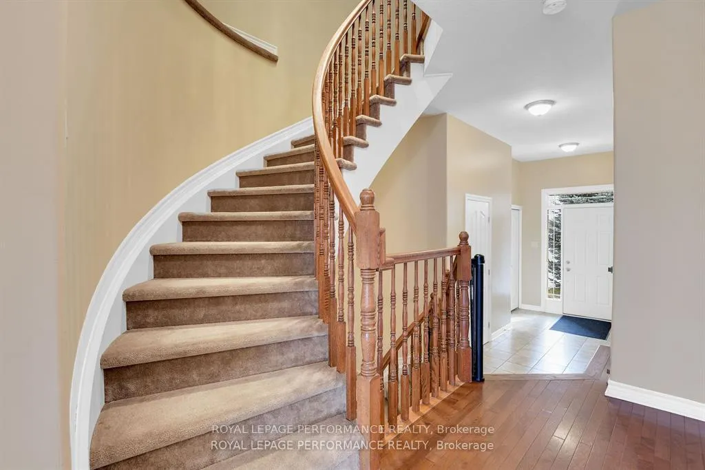 Photo 6 of 1843 Arrowgrass Way, Ottawa, Notting Hill/Summerside — HOMEH