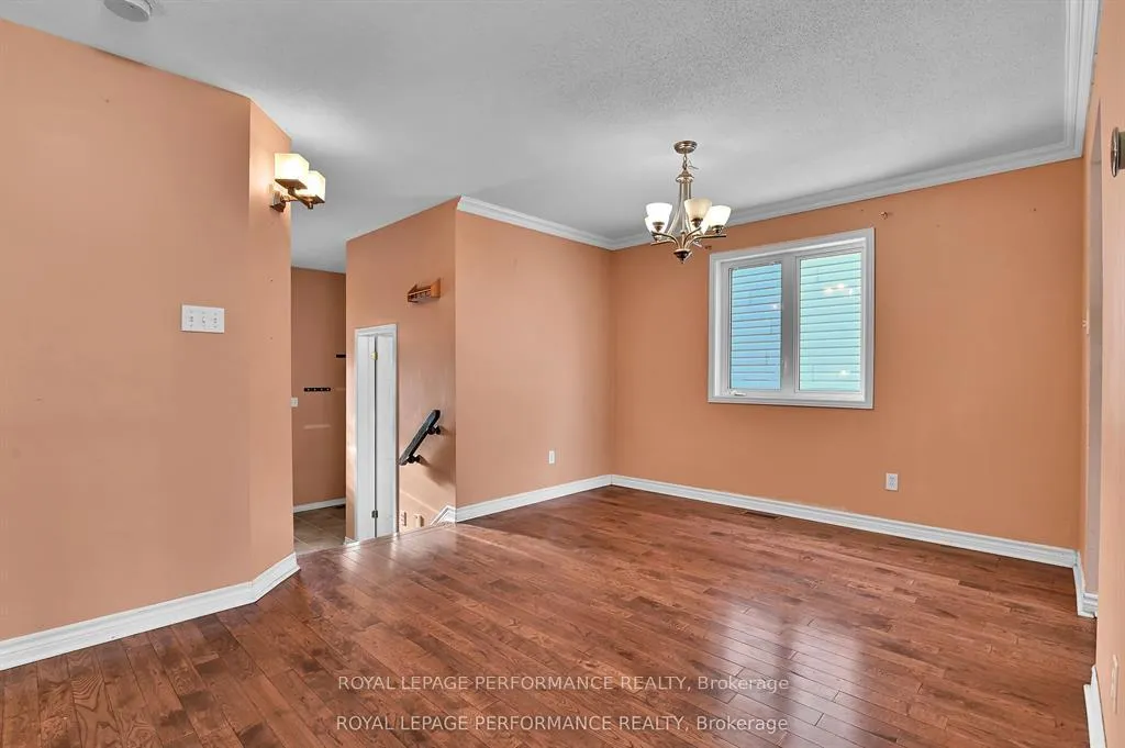 Photo 7 of 622 Louis Toscano Drive, Ottawa, Avalon East — HOMEH