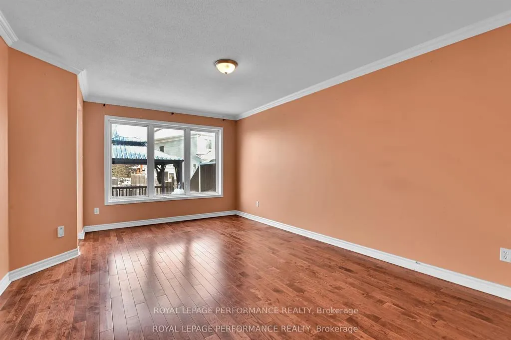Photo 8 of 622 Louis Toscano Drive, Ottawa, Avalon East — HOMEH