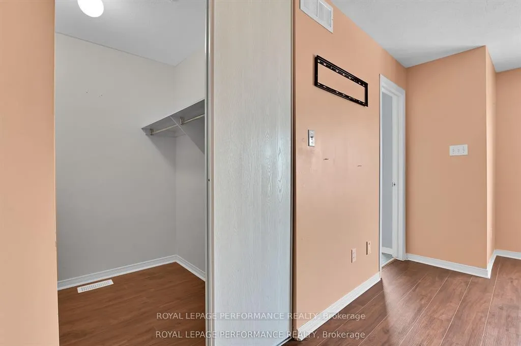 Photo 22 of 622 Louis Toscano Drive, Ottawa, Avalon East — HOMEH
