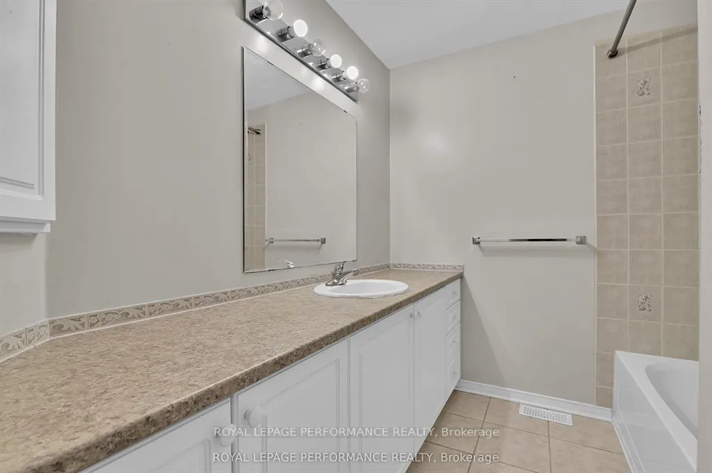 Photo 25 of 622 Louis Toscano Drive, Ottawa, Avalon East — HOMEH