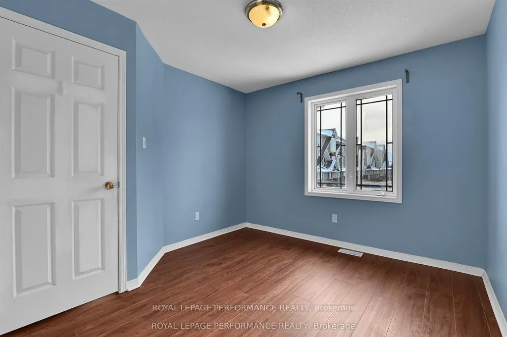 Photo 26 of 622 Louis Toscano Drive, Ottawa, Avalon East — HOMEH