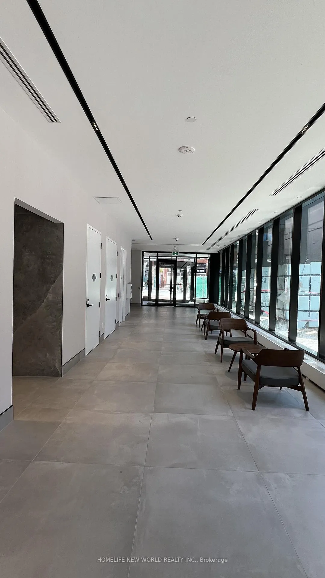 Front of Unit 2110, 609 Sherbourne Street
