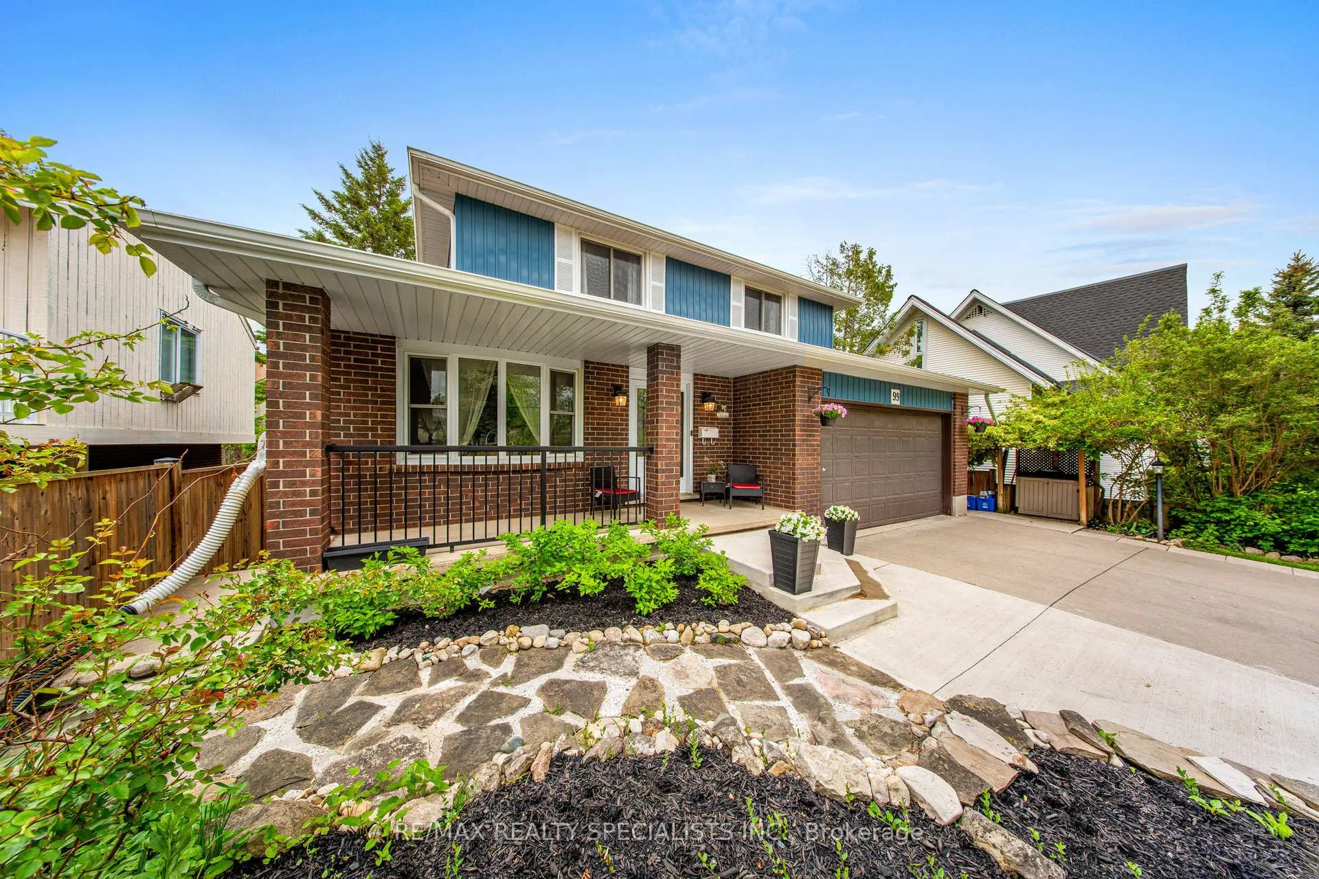 Photo 2 of 99 Pinnacle Drive, Kitchener, Lower Doon — HOMEH