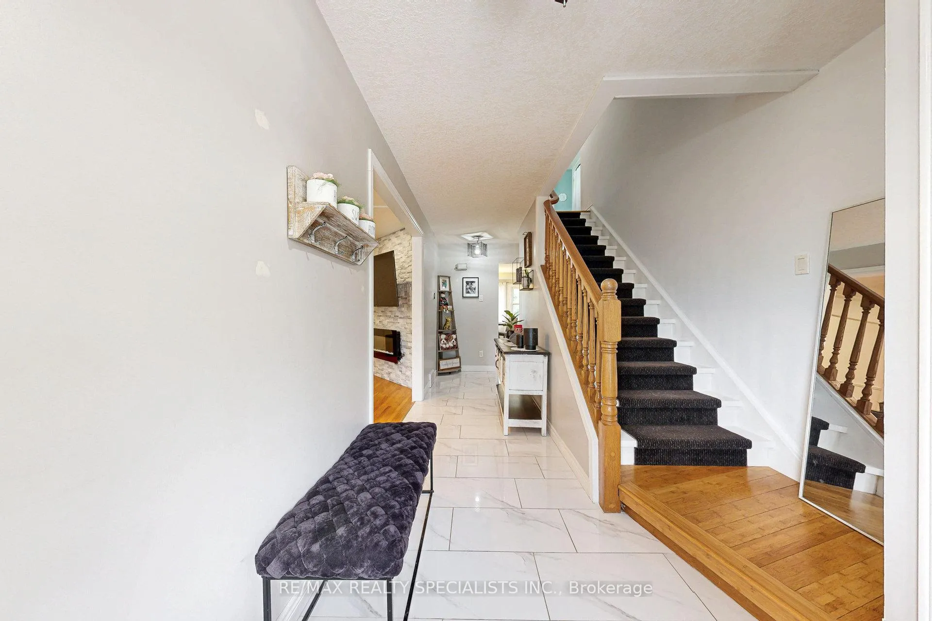 Photo 6 of 99 Pinnacle Drive, Kitchener, Lower Doon — HOMEH