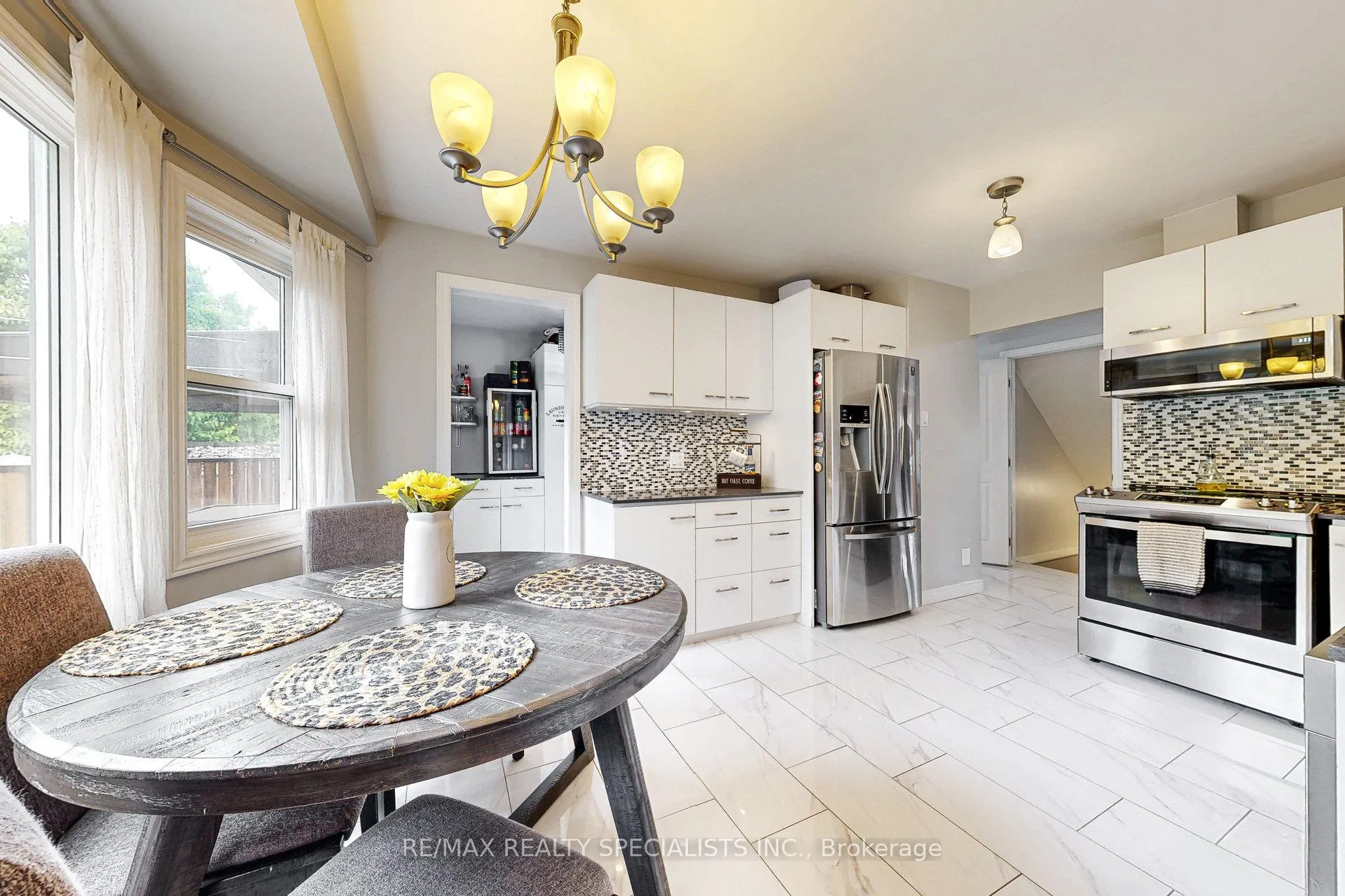 Photo 17 of 99 Pinnacle Drive, Kitchener, Lower Doon — HOMEH