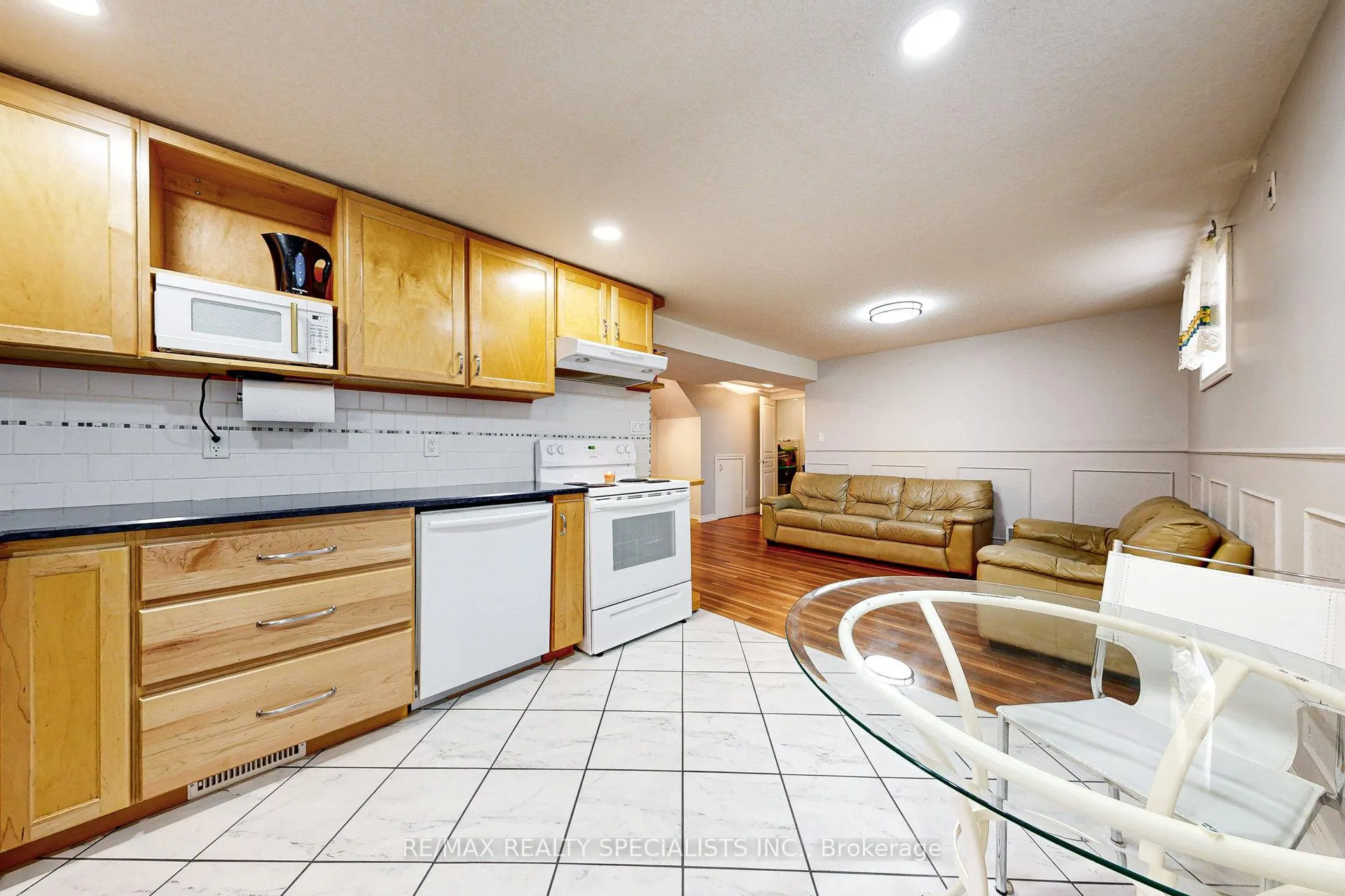 Photo 34 of 99 Pinnacle Drive, Kitchener, Lower Doon — HOMEH