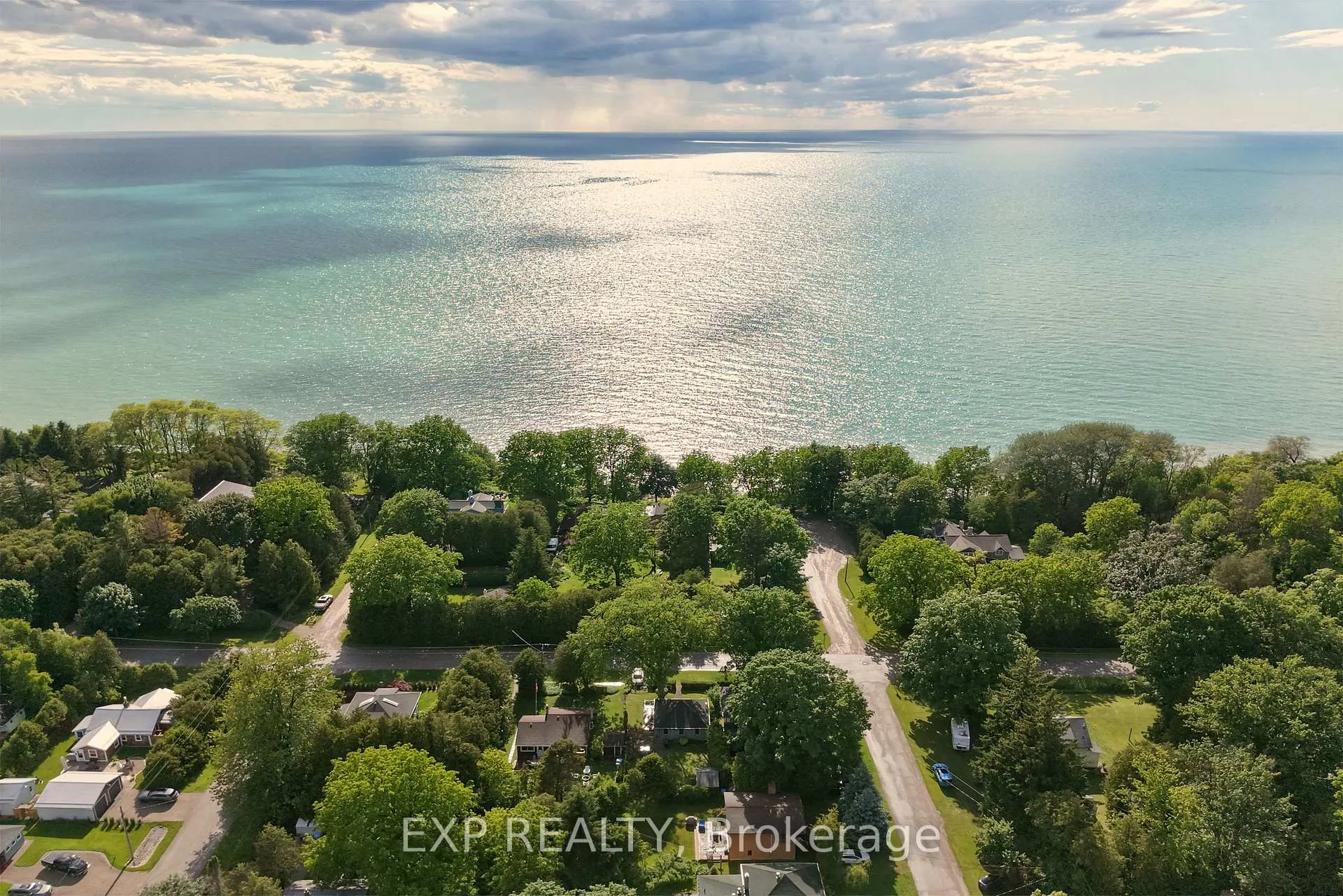 Photo 4 of 18 Tuyll Street, Bluewater, Bayfield — HOMEH