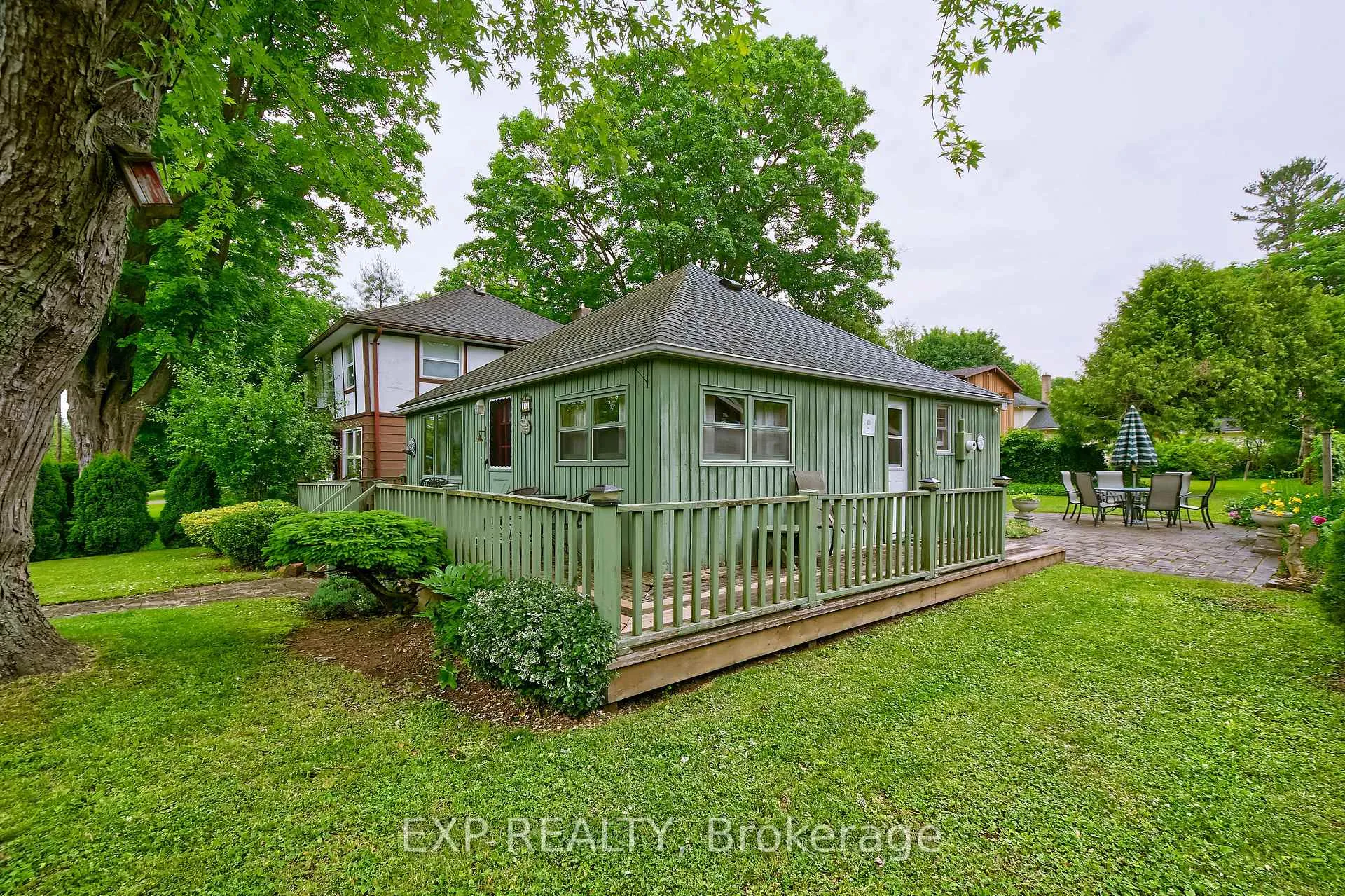 Photo 8 of 18 Tuyll Street, Bluewater, Bayfield — HOMEH