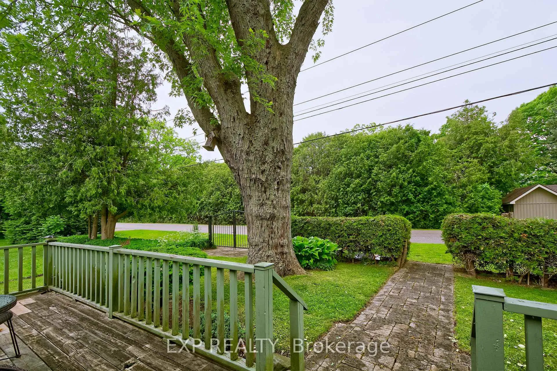 Photo 10 of 18 Tuyll Street, Bluewater, Bayfield — HOMEH