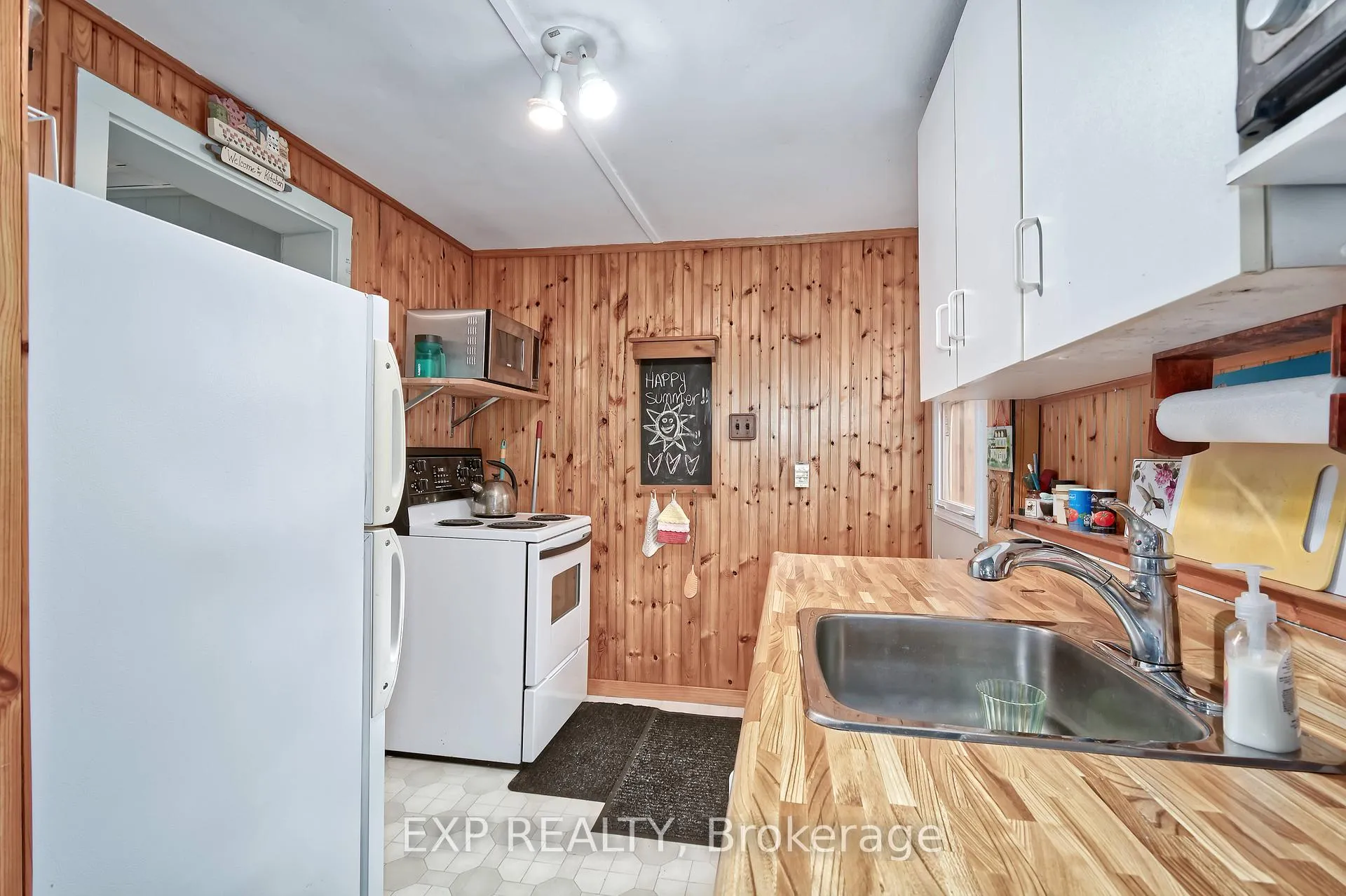Photo 24 of 18 Tuyll Street, Bluewater, Bayfield — HOMEH