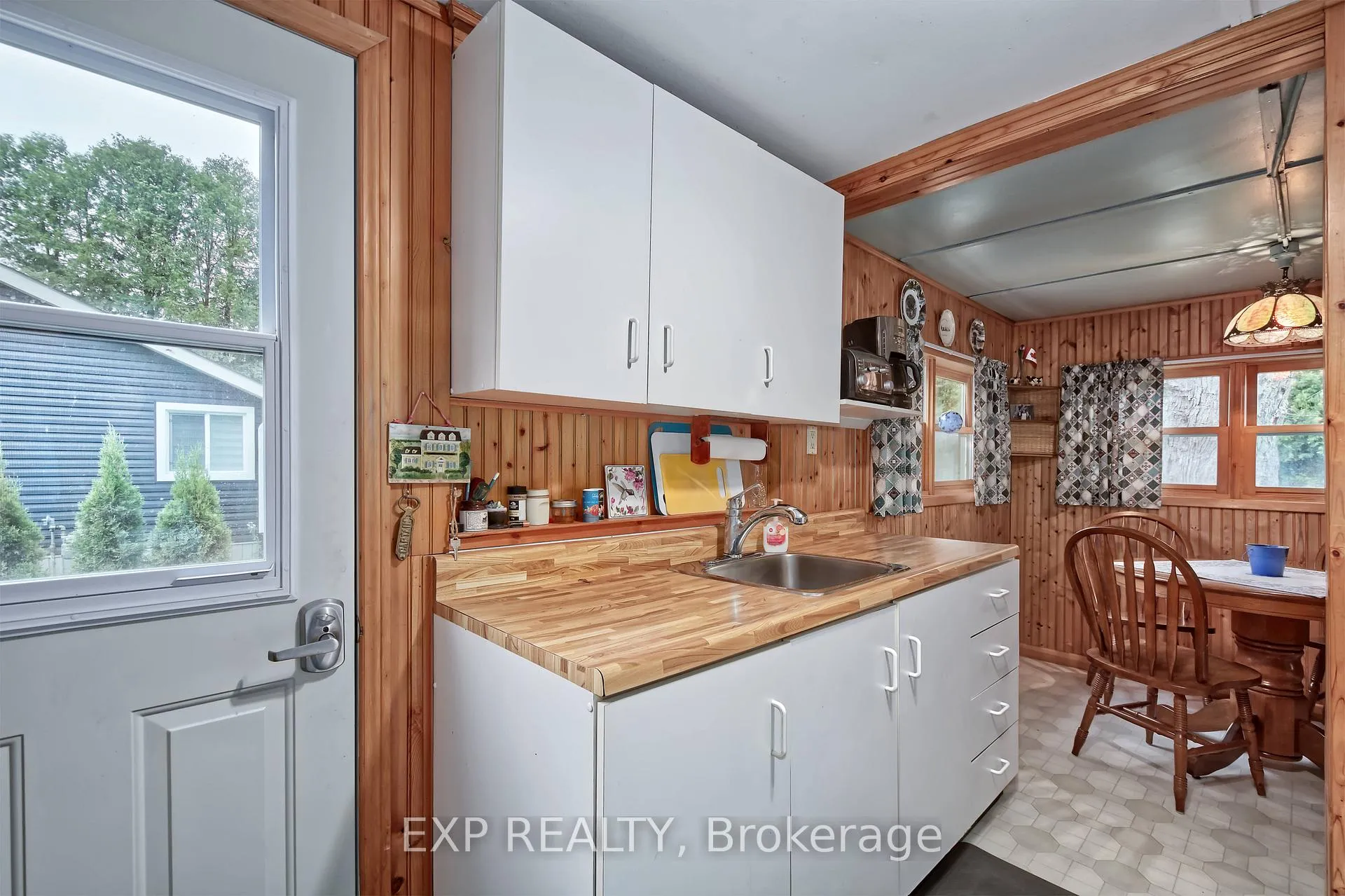 Photo 25 of 18 Tuyll Street, Bluewater, Bayfield — HOMEH