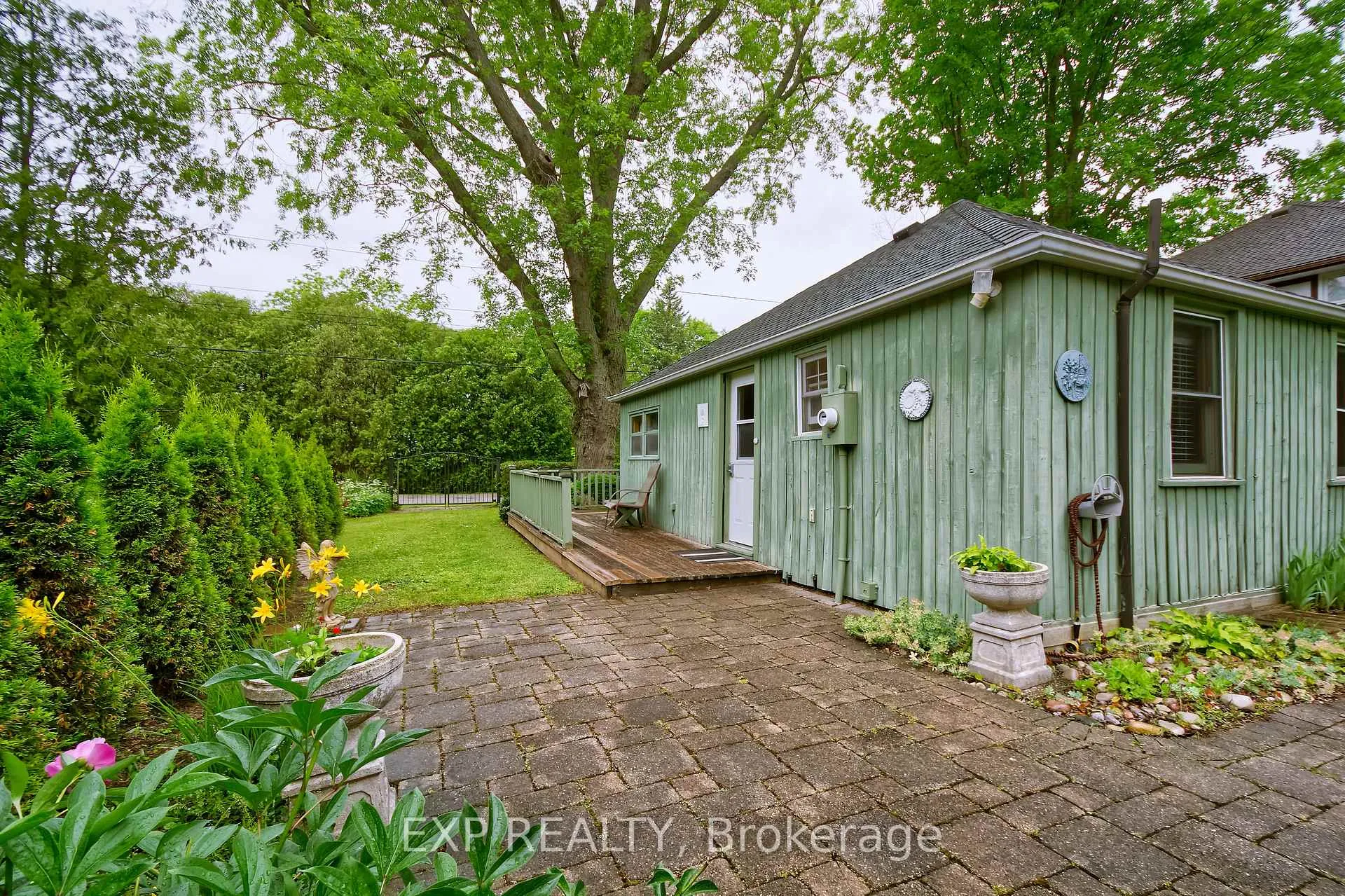 Photo 38 of 18 Tuyll Street, Bluewater, Bayfield — HOMEH
