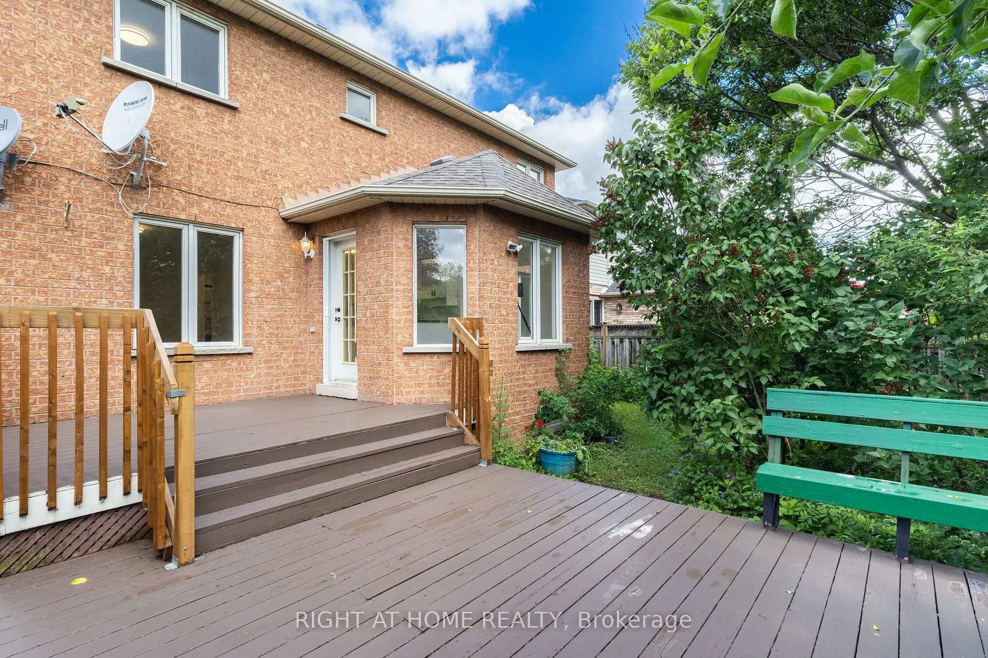 Photo 45 of 1087 Augustus Drive, Burlington, Brant — HOMEH