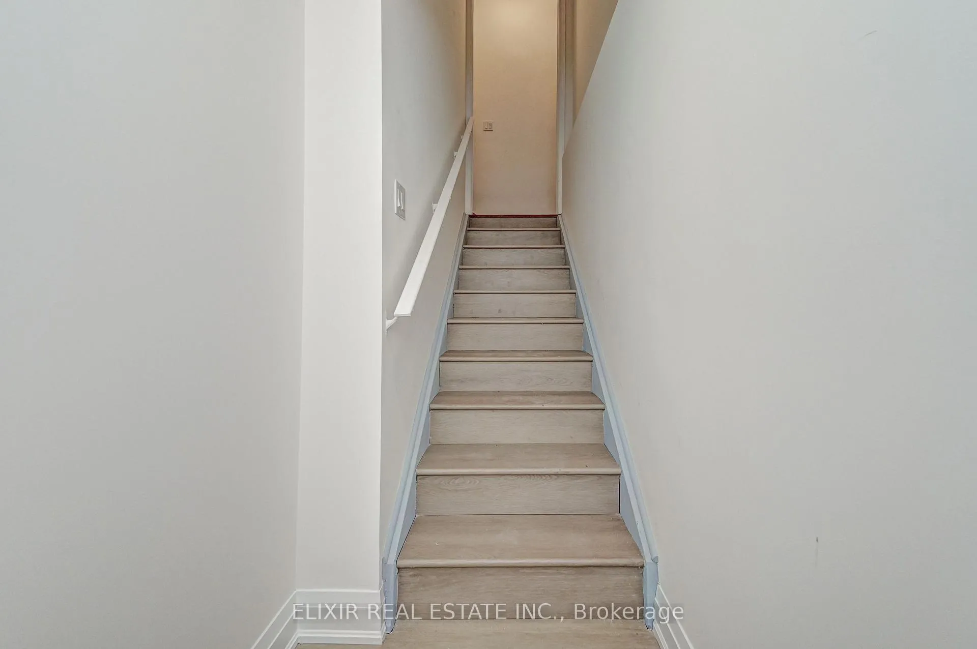 Photo 5 of Unit (Lower Level), 151 Stamson Street, Kitchener, Civic Centre — HOMEH