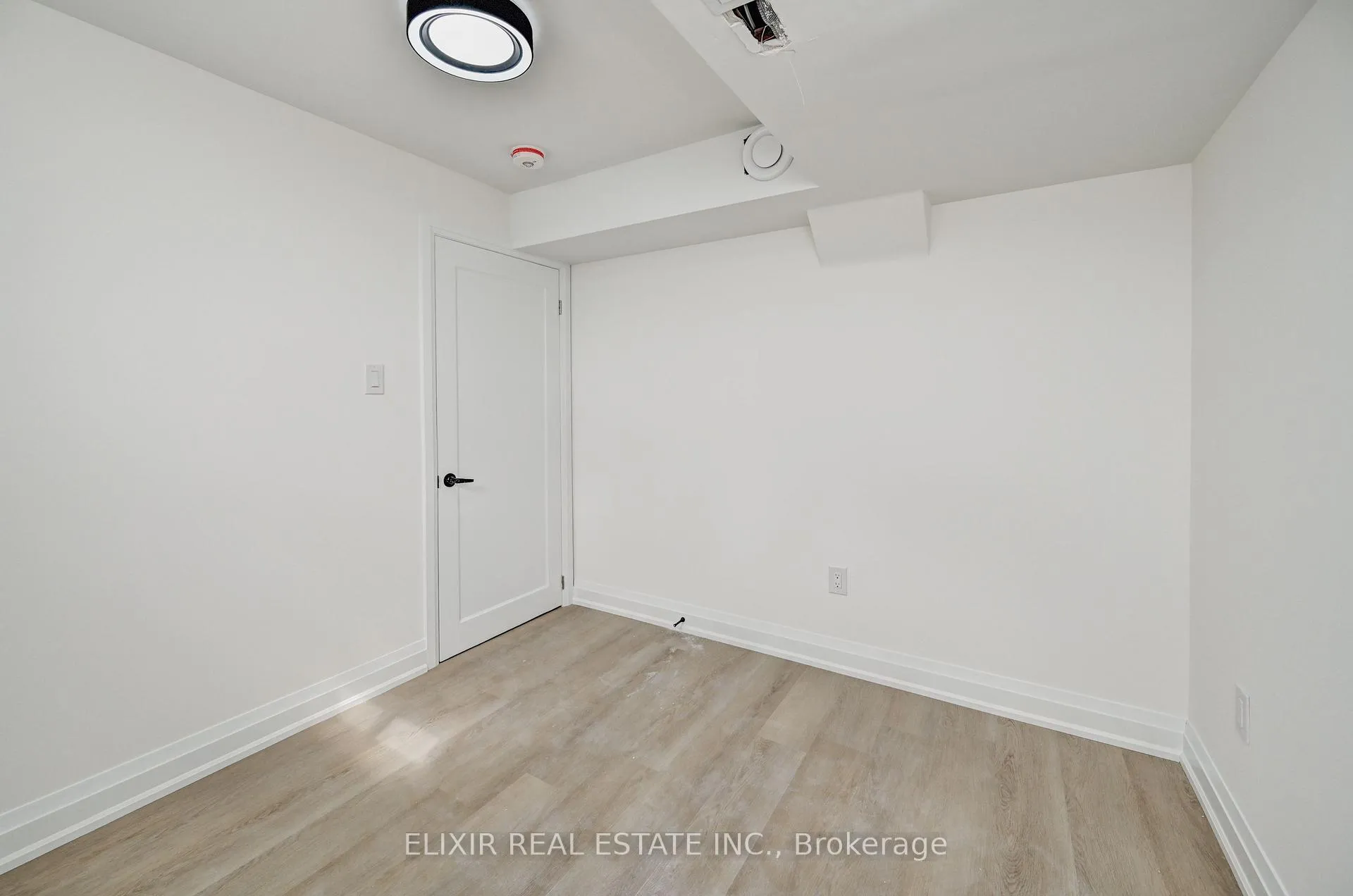 Photo 24 of Unit (Lower Level), 151 Stamson Street, Kitchener, Civic Centre — HOMEH