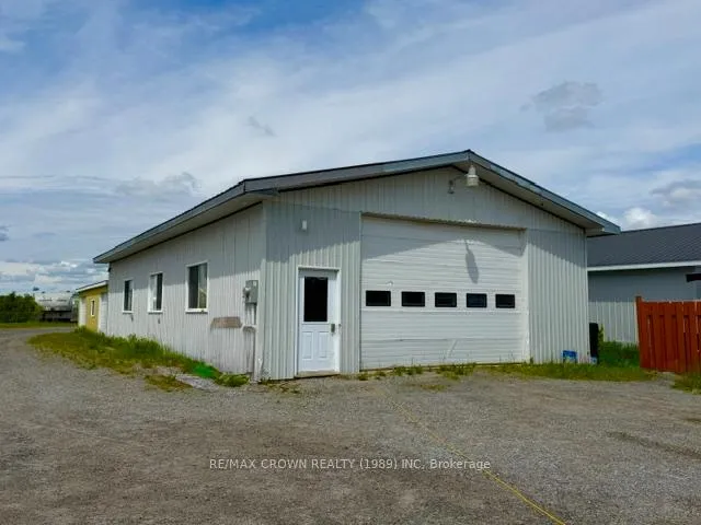 Photo 6 of 80 Brunelle Road N, Kapuskasing — HOMEH