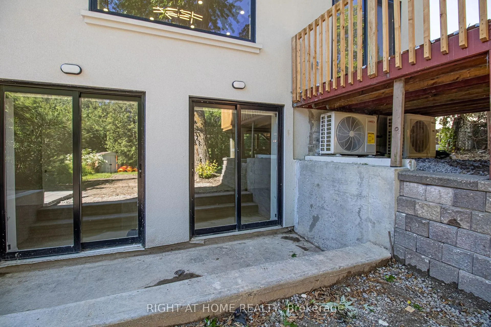 Photo 1 of Unit 2, 88 Highland Park Boulevard, Markham, Grandview — HOMEH