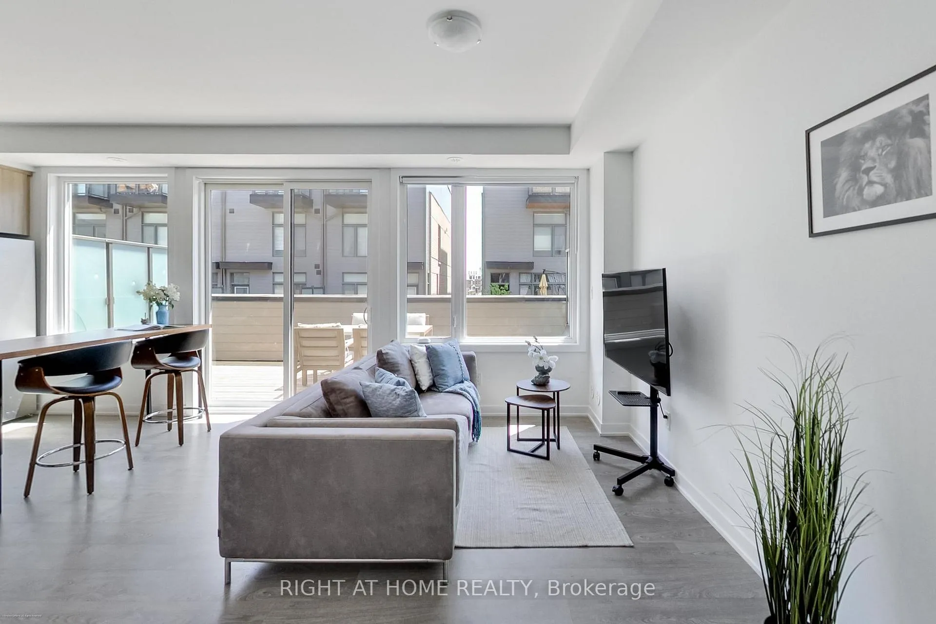 Photo 8 of Unit 10, 88 Turtle Island Road, Toronto, Englemount-Lawrence — HOMEH
