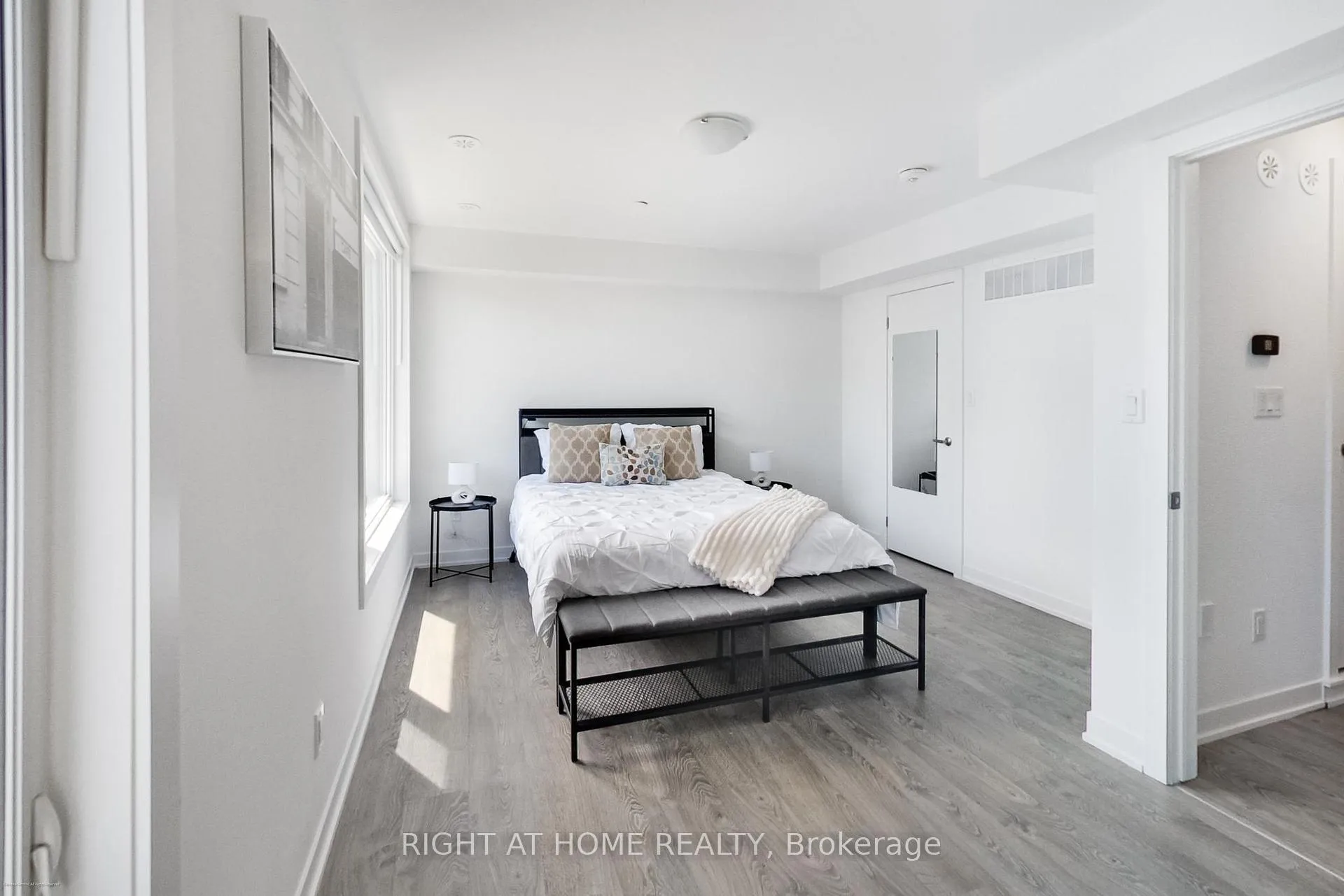 Photo 11 of Unit 10, 88 Turtle Island Road, Toronto, Englemount-Lawrence — HOMEH