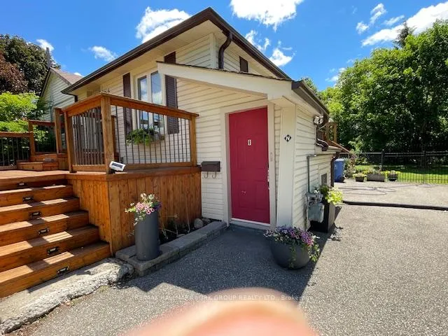 Front of Unit Bsmnt, 534 Wellington Street