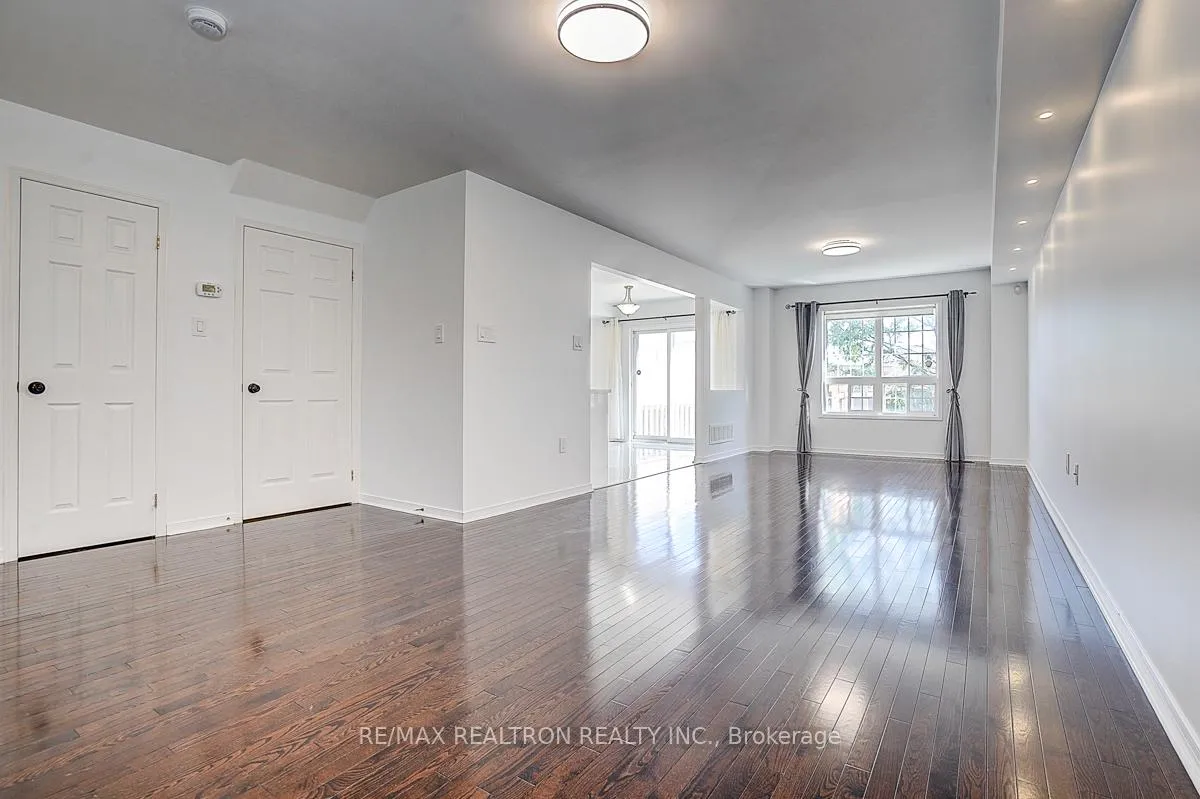 Photo 7 of 373 Rannie Road, Newmarket, Summerhill Estates — HOMEH