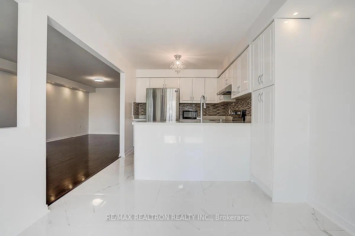 Photo 16 of 373 Rannie Road, Newmarket, Summerhill Estates — HOMEH