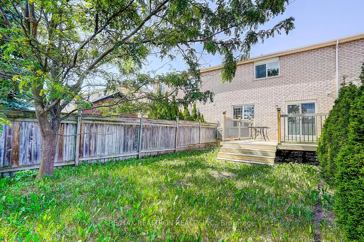 Photo 37 of 373 Rannie Road, Newmarket, Summerhill Estates — HOMEH