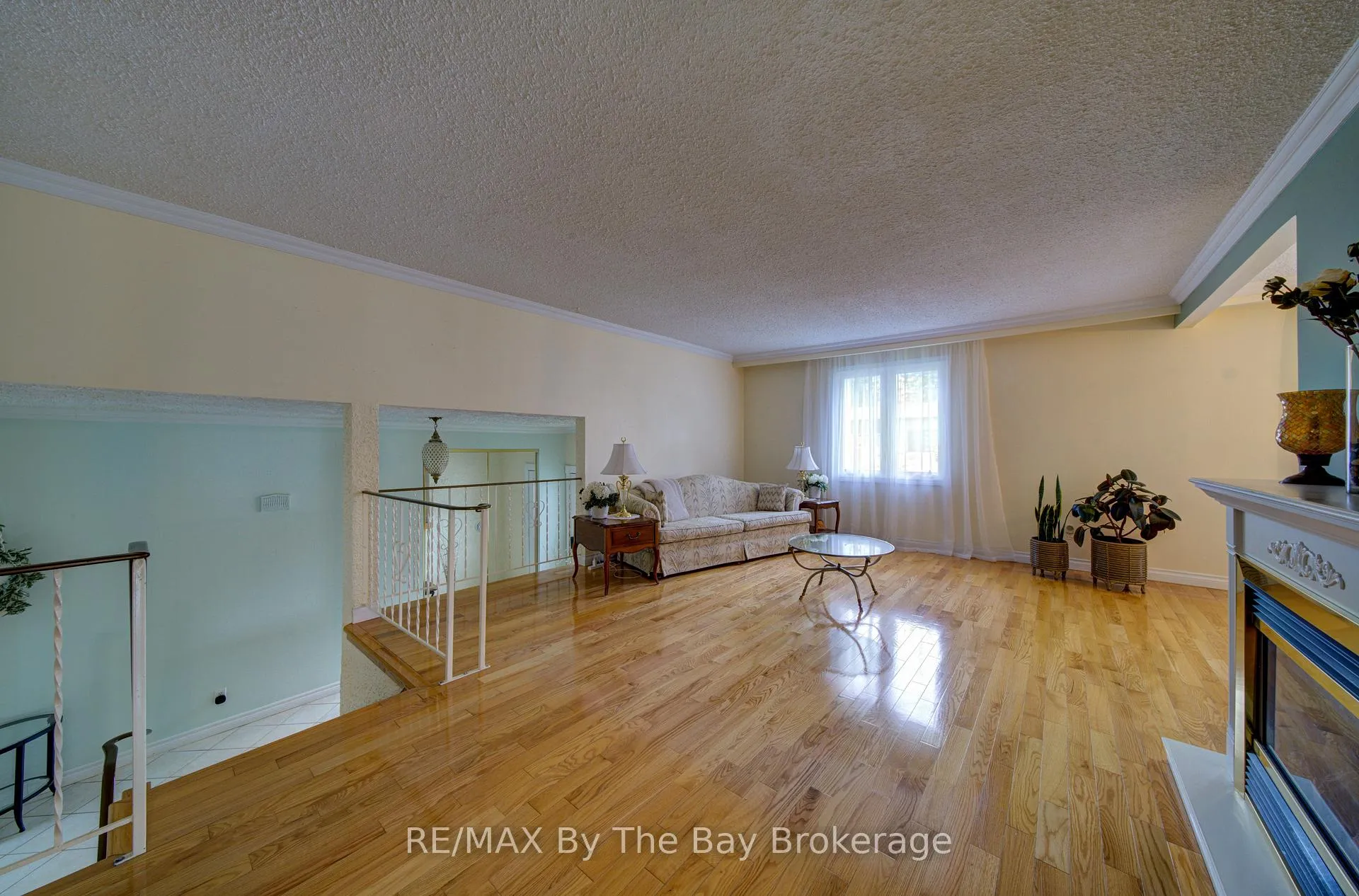 Photo 9 of 93 Frederick Dr S/s, Wasaga Beach — HOMEH