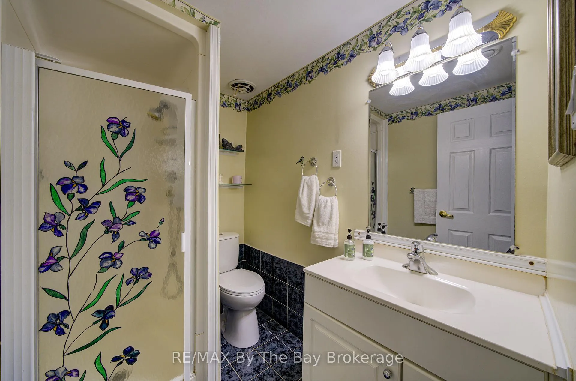 Photo 31 of 93 Frederick Dr S/s, Wasaga Beach — HOMEH