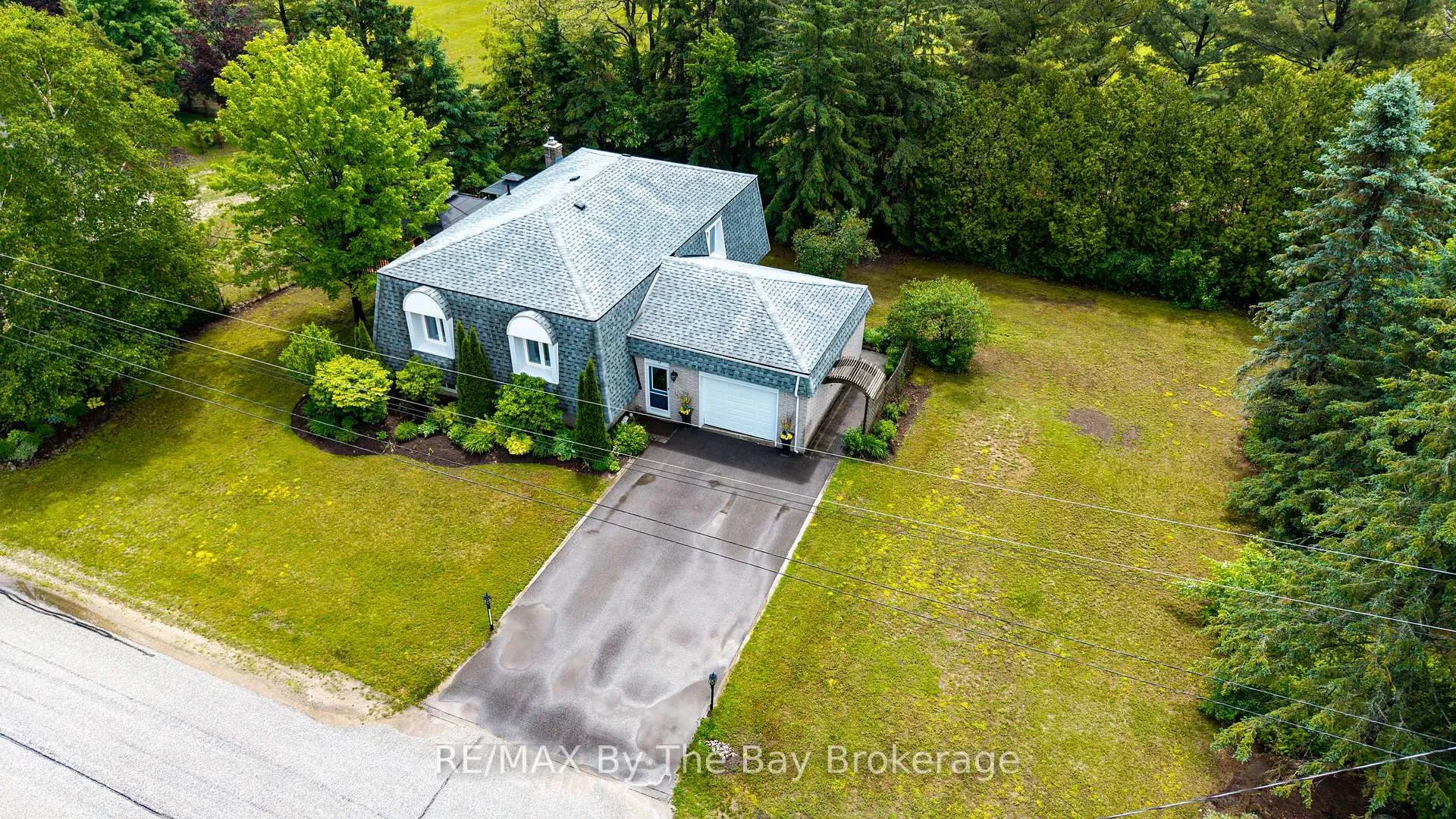 Photo 43 of 93 Frederick Dr S/s, Wasaga Beach — HOMEH