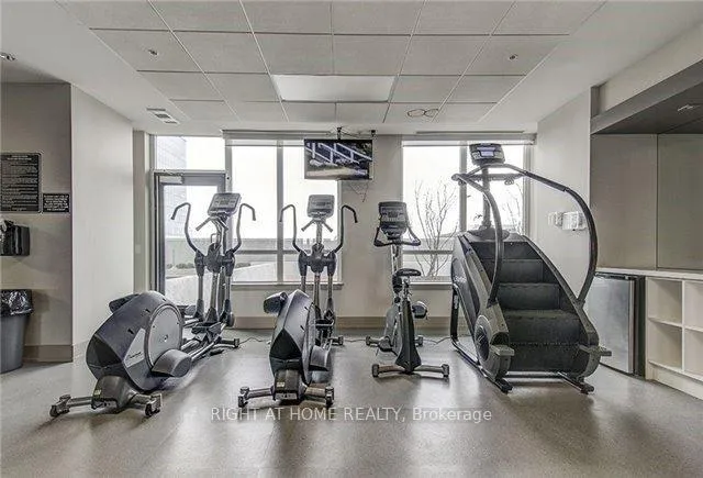 Photo 8 of Unit 1507, 7165 Yonge Street, Markham, Thornhill — HOMEH