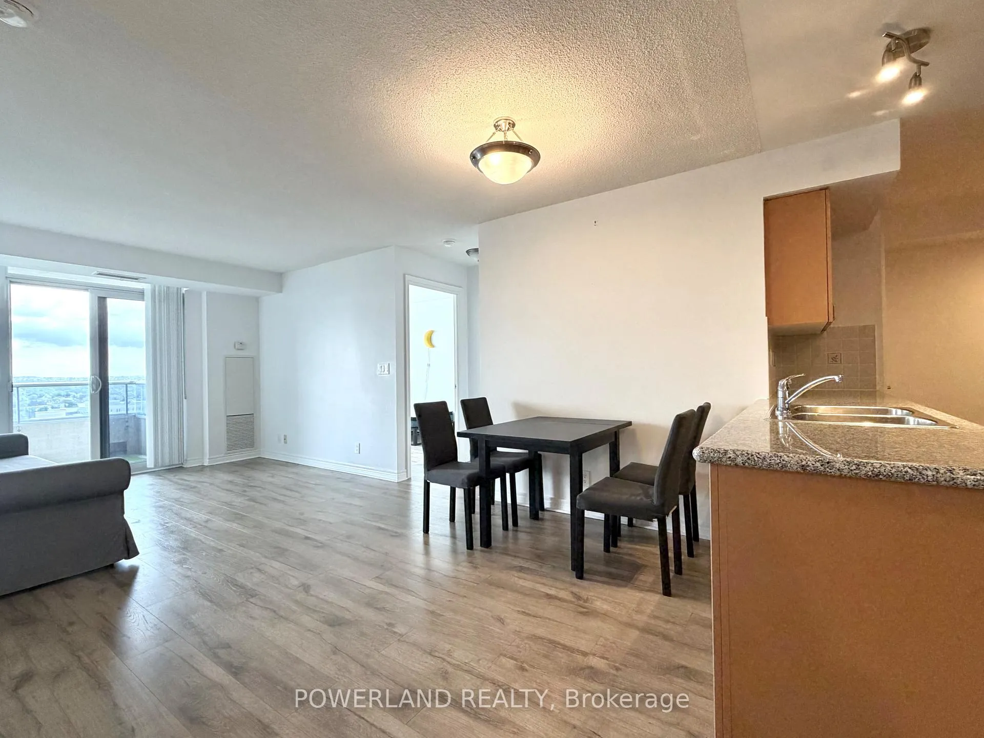 Photo 7 of Unit 1521, 33 Cox Boulevard, Markham, Unionville — HOMEH