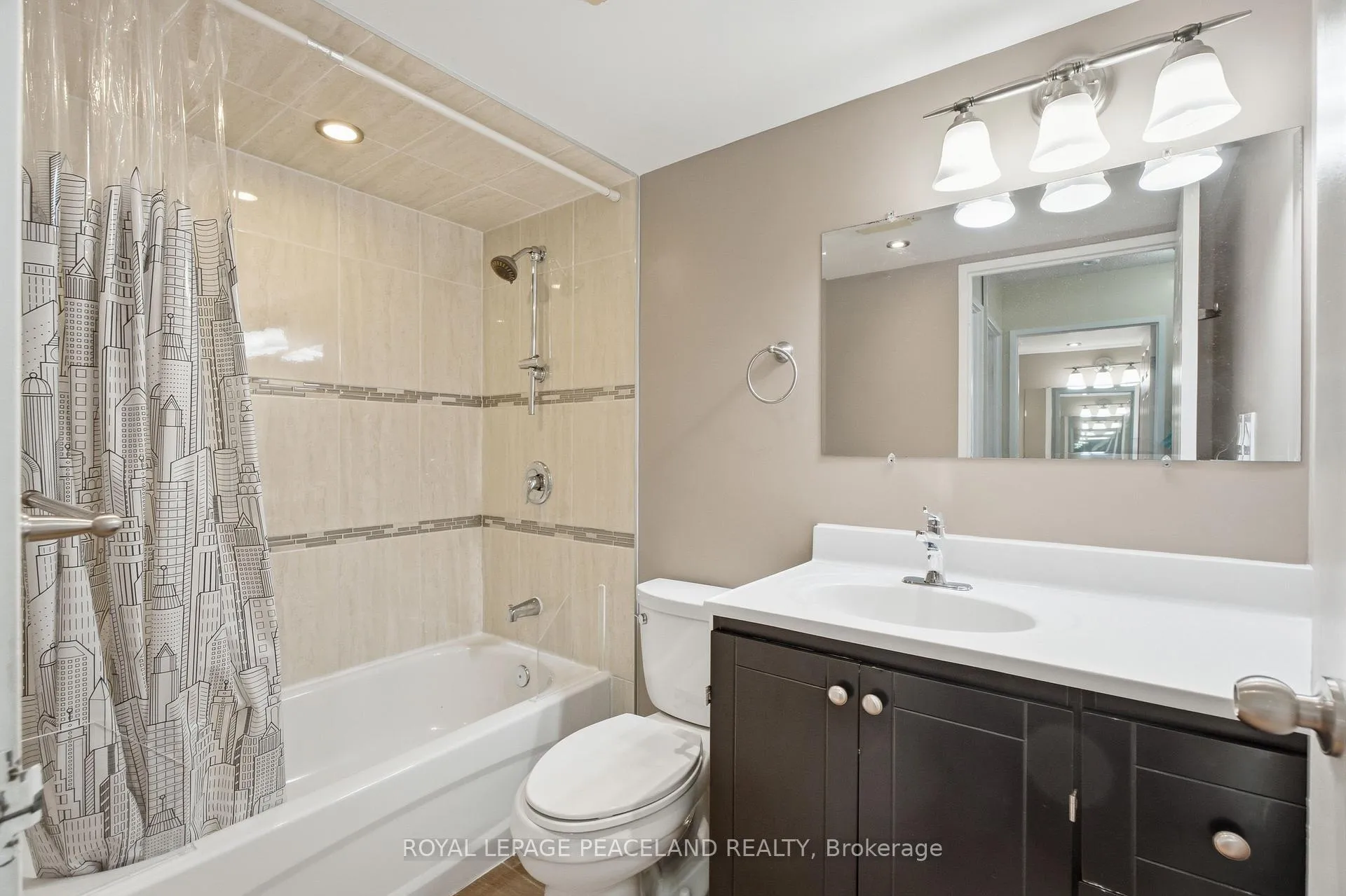 Photo 16 of Unit PH13, 55 Bamburgh Circle, Scarborough, Steeles — HOMEH
