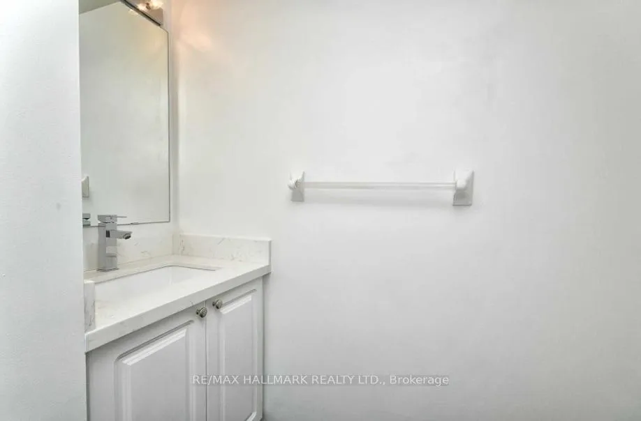 Photo 9 of Unit 625, 3 Everson Drive, North York, Willowdale East — HOMEH