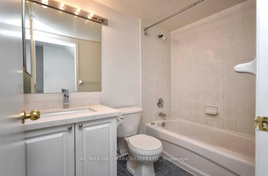 Photo 11 of Unit 625, 3 Everson Drive, North York, Willowdale East — HOMEH