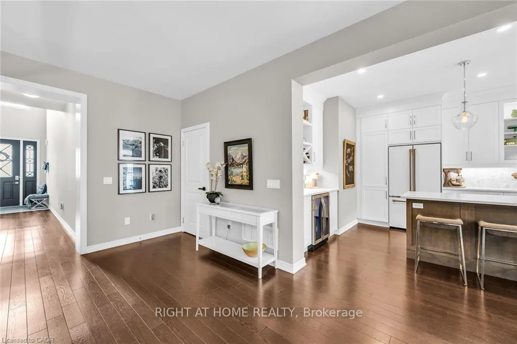 Photo 17 of 103 Macbean Crescent, Hamilton, Waterdown — HOMEH