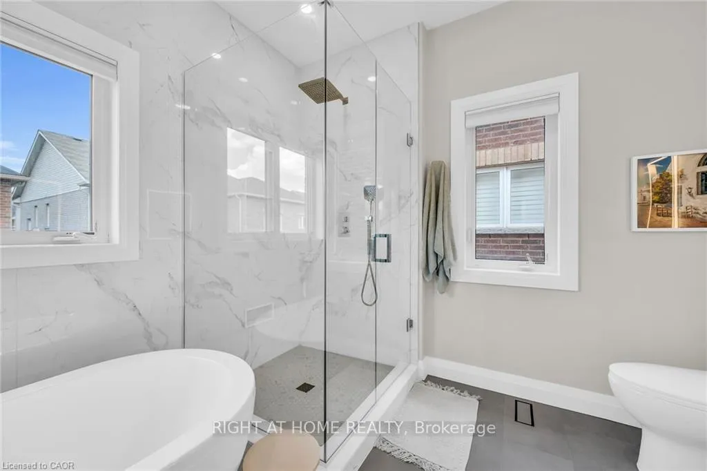 Photo 29 of 103 Macbean Crescent, Hamilton, Waterdown — HOMEH