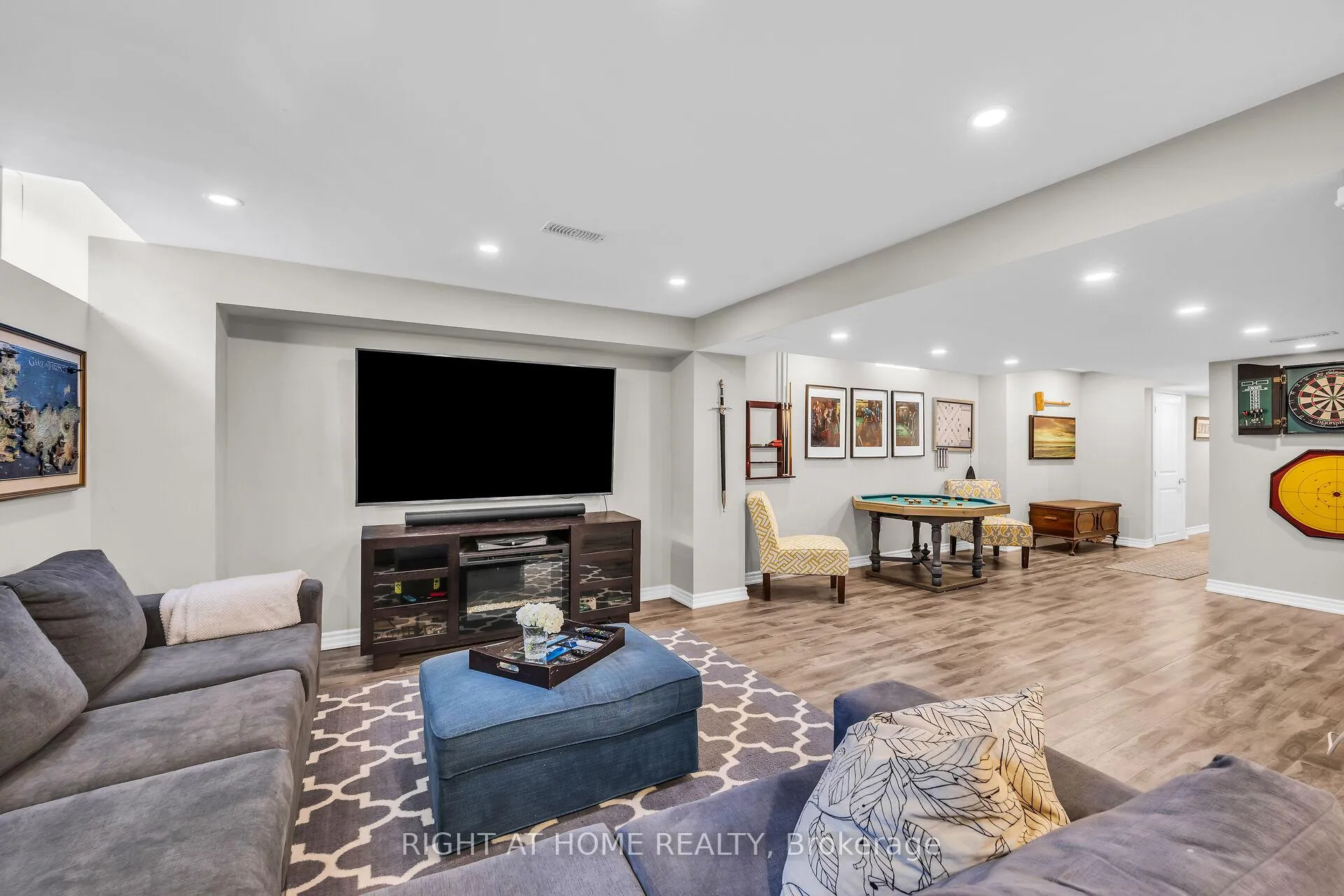 Photo 39 of 103 Macbean Crescent, Hamilton, Waterdown — HOMEH