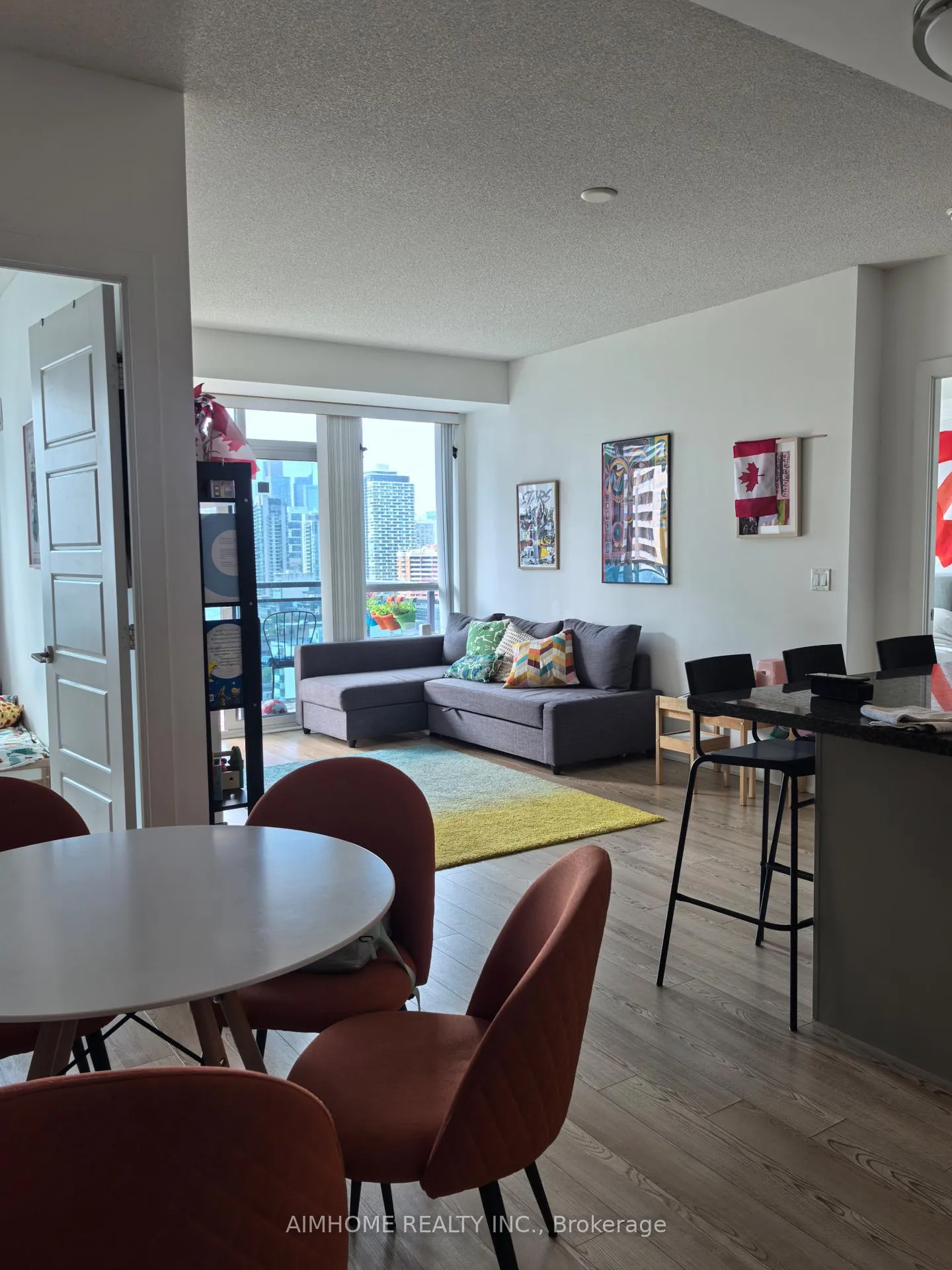 Photo 9 of Unit 1305, 28 Linden Street, Toronto, North St. James Town — HOMEH
