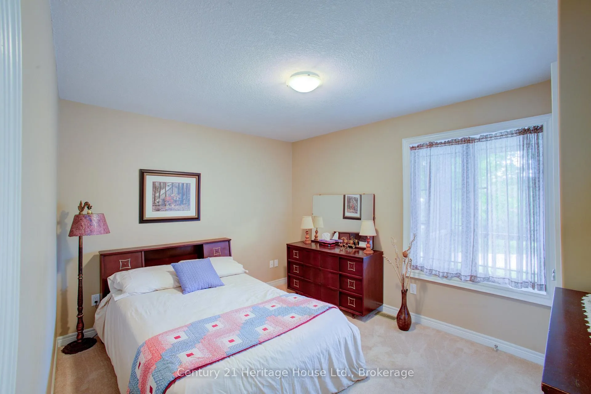 Photo 22 of 467 William Street N, West Grey — HOMEH