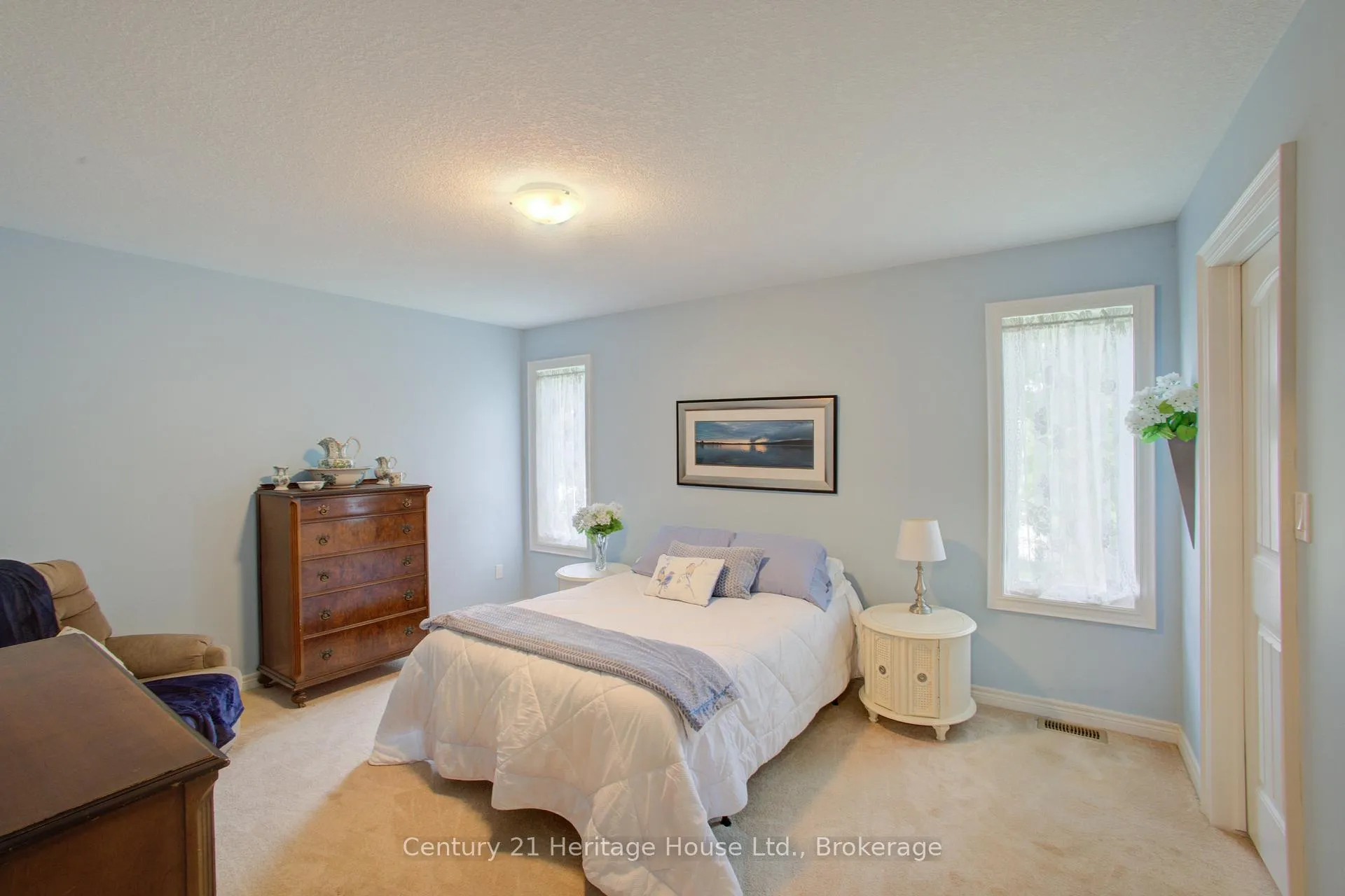 Photo 25 of 467 William Street N, West Grey — HOMEH