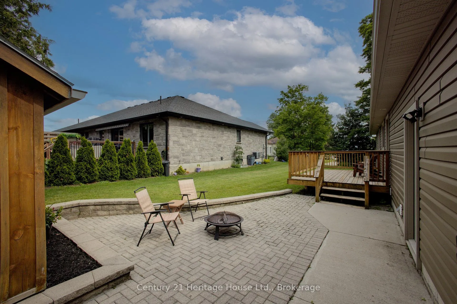 Photo 36 of 467 William Street N, West Grey — HOMEH