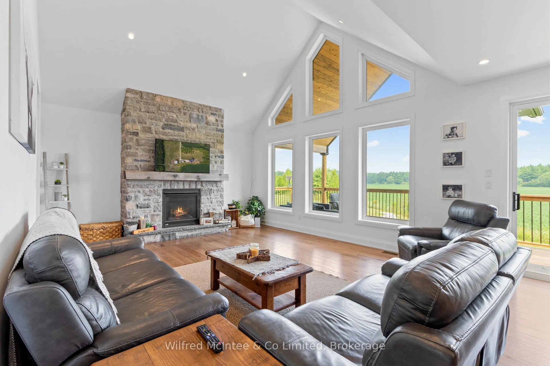Photo 13 of 574461 Sideroad 40, West Grey — HOMEH