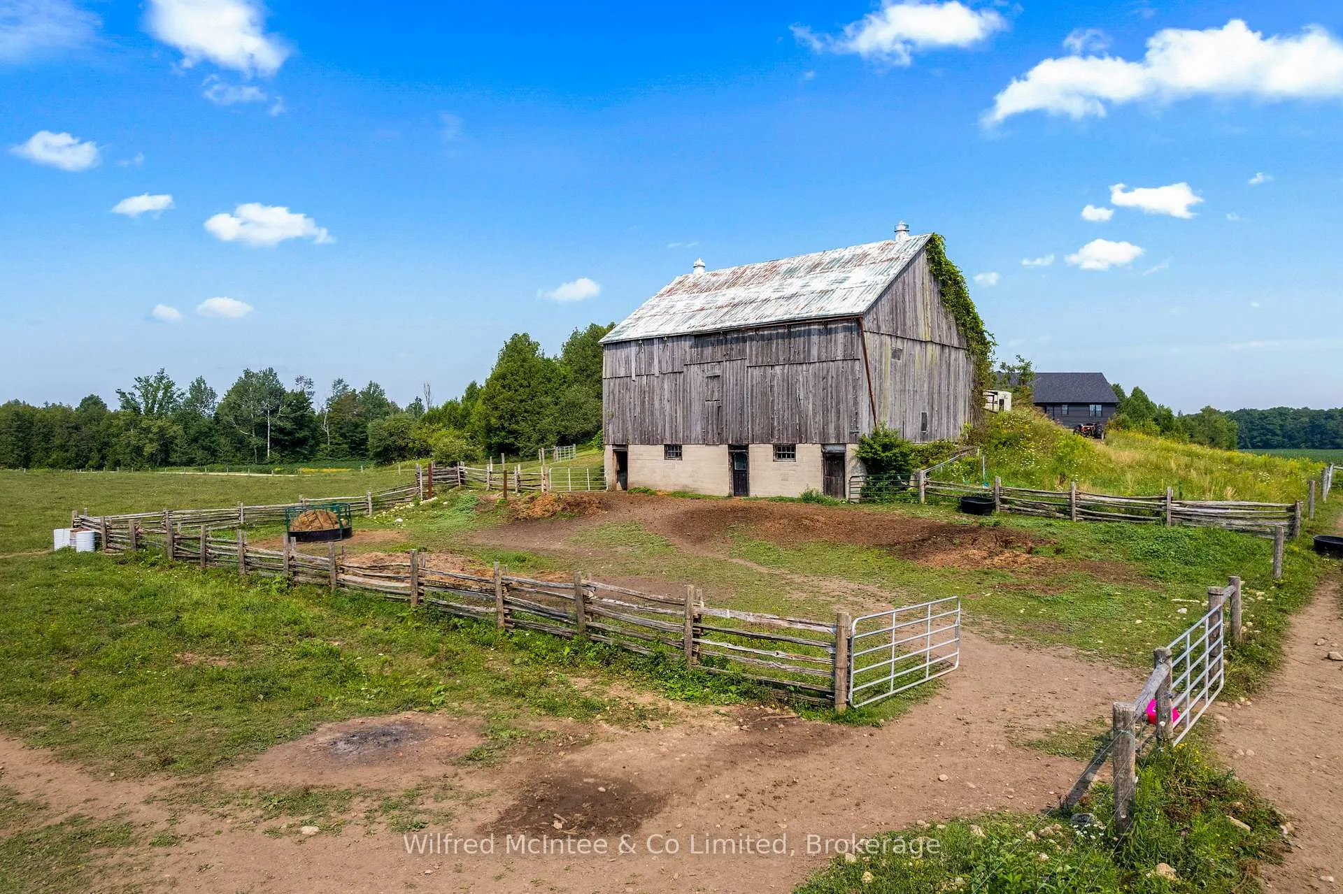 Photo 31 of 574461 Sideroad 40, West Grey — HOMEH