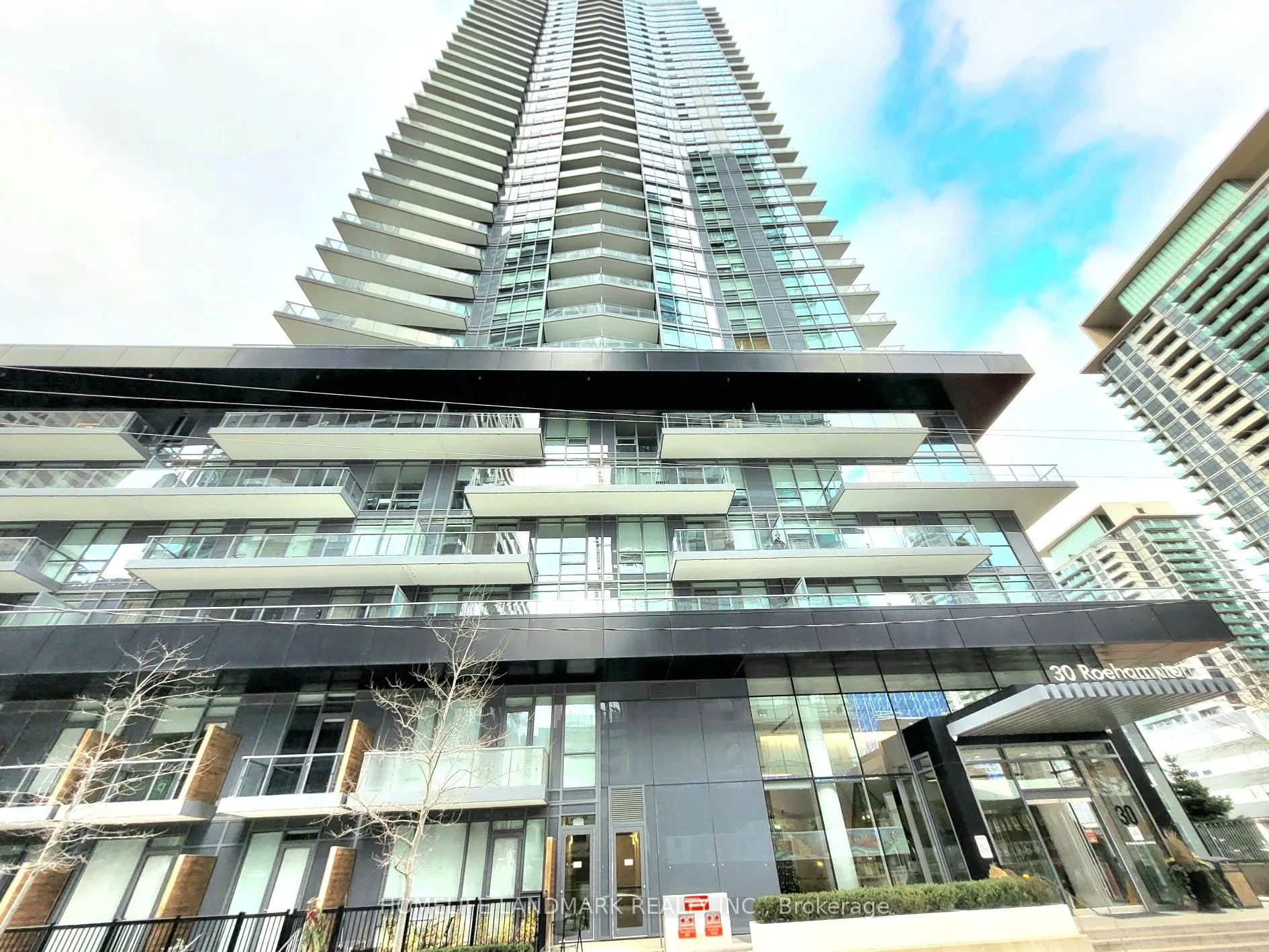 Photo 2 of Unit 3110, 30 Roehampton Avenue, Toronto, Mount Pleasant West — HOMEH