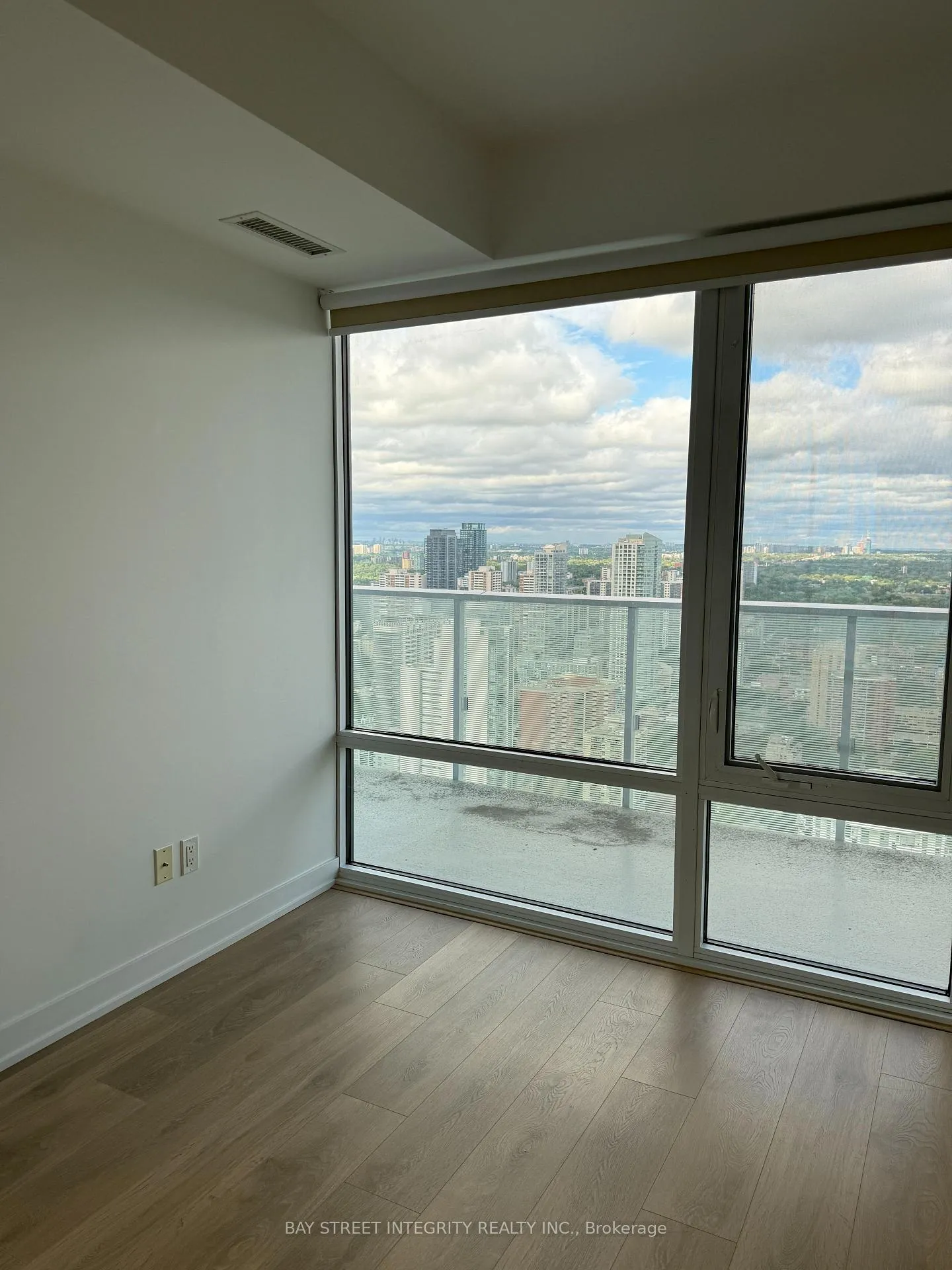 Photo 3 of Unit 4108, 501 Yonge Street, Toronto, Church-Yonge Corridor — HOMEH