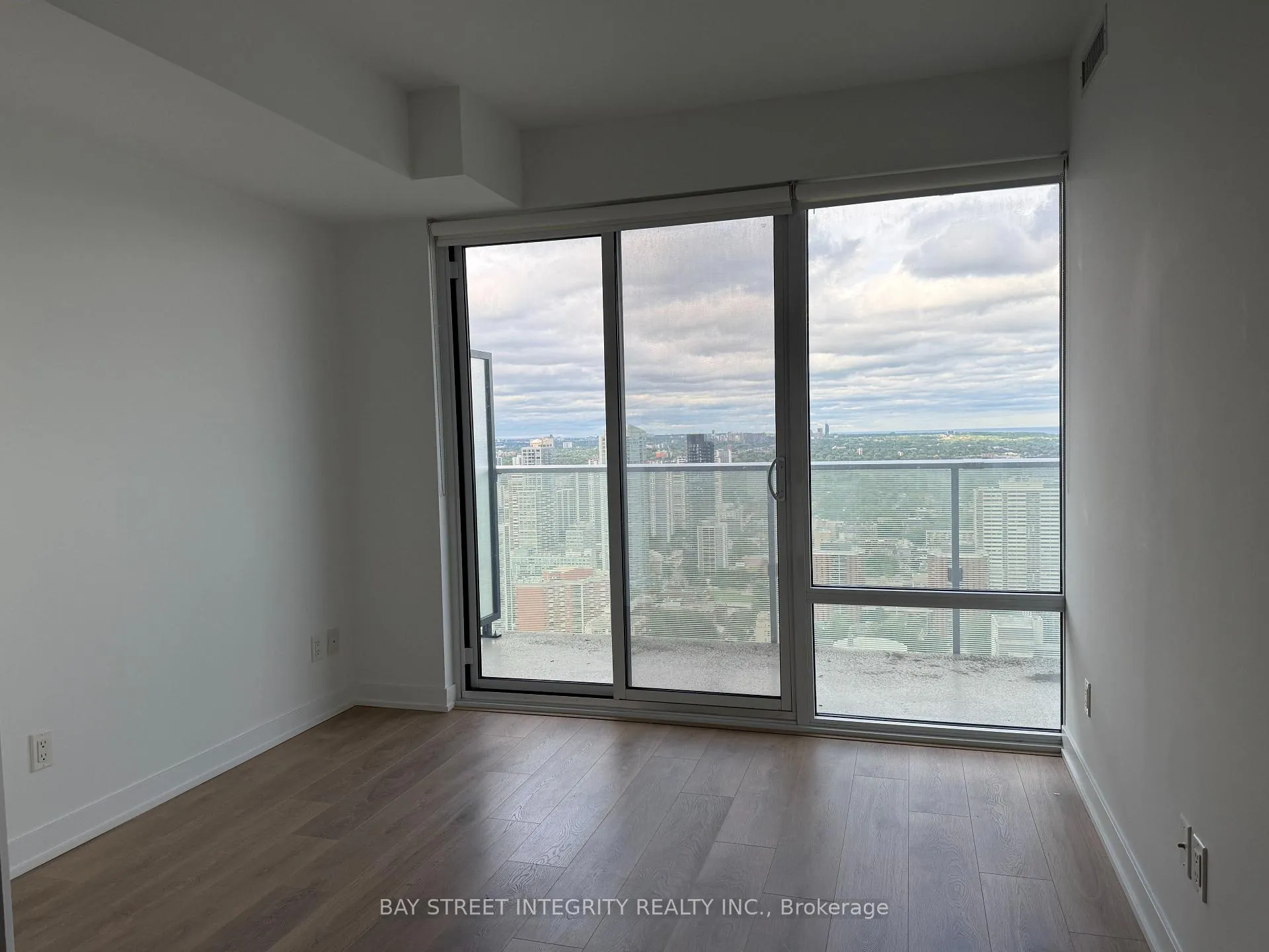 Photo 7 of Unit 4108, 501 Yonge Street, Toronto, Church-Yonge Corridor — HOMEH